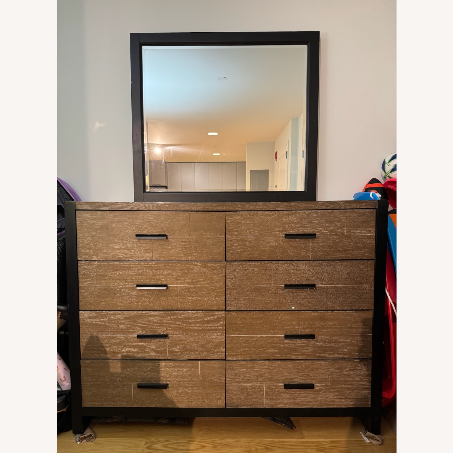 8-drawer Dresser With Large Mirror - image-1