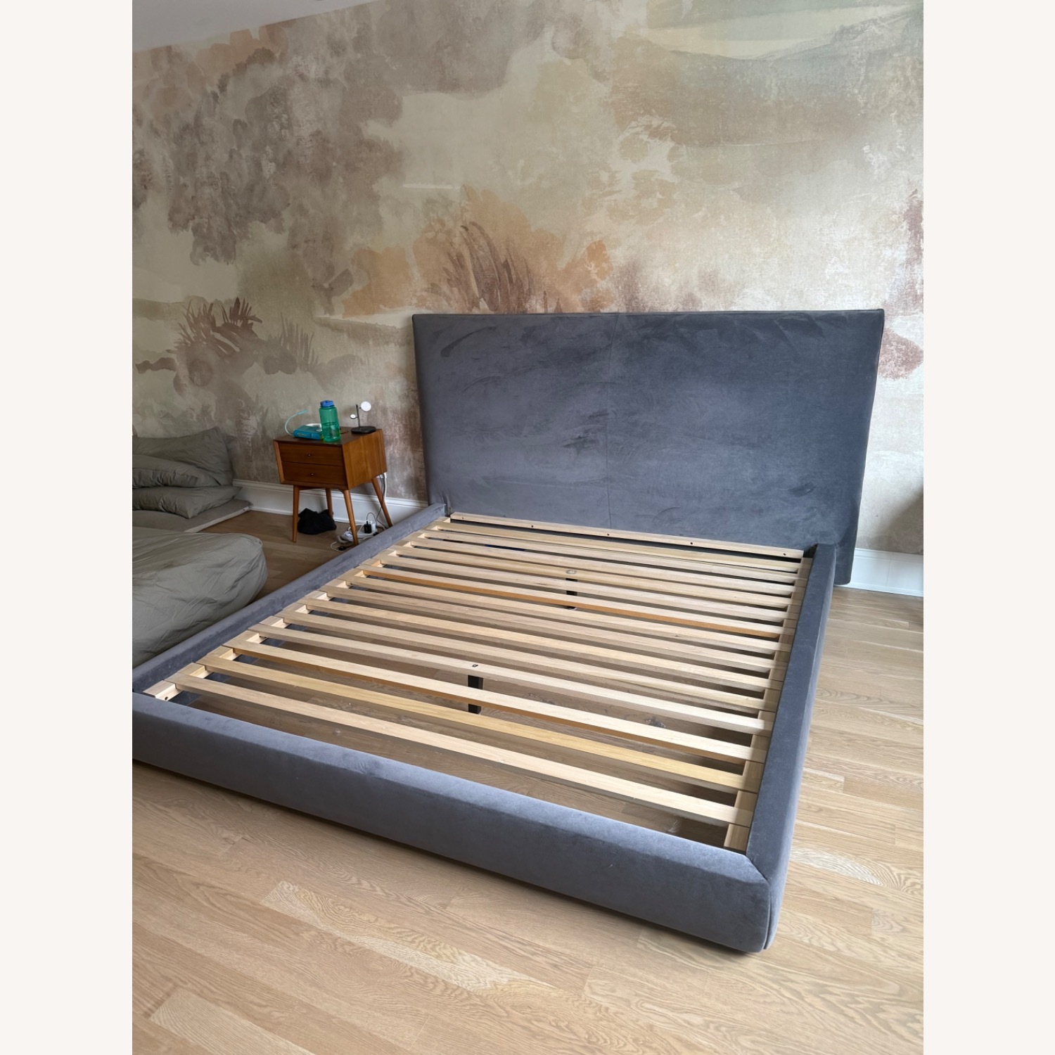 Maiden Home Wythe King Bed (Grey Perf. Velvet) - image-1