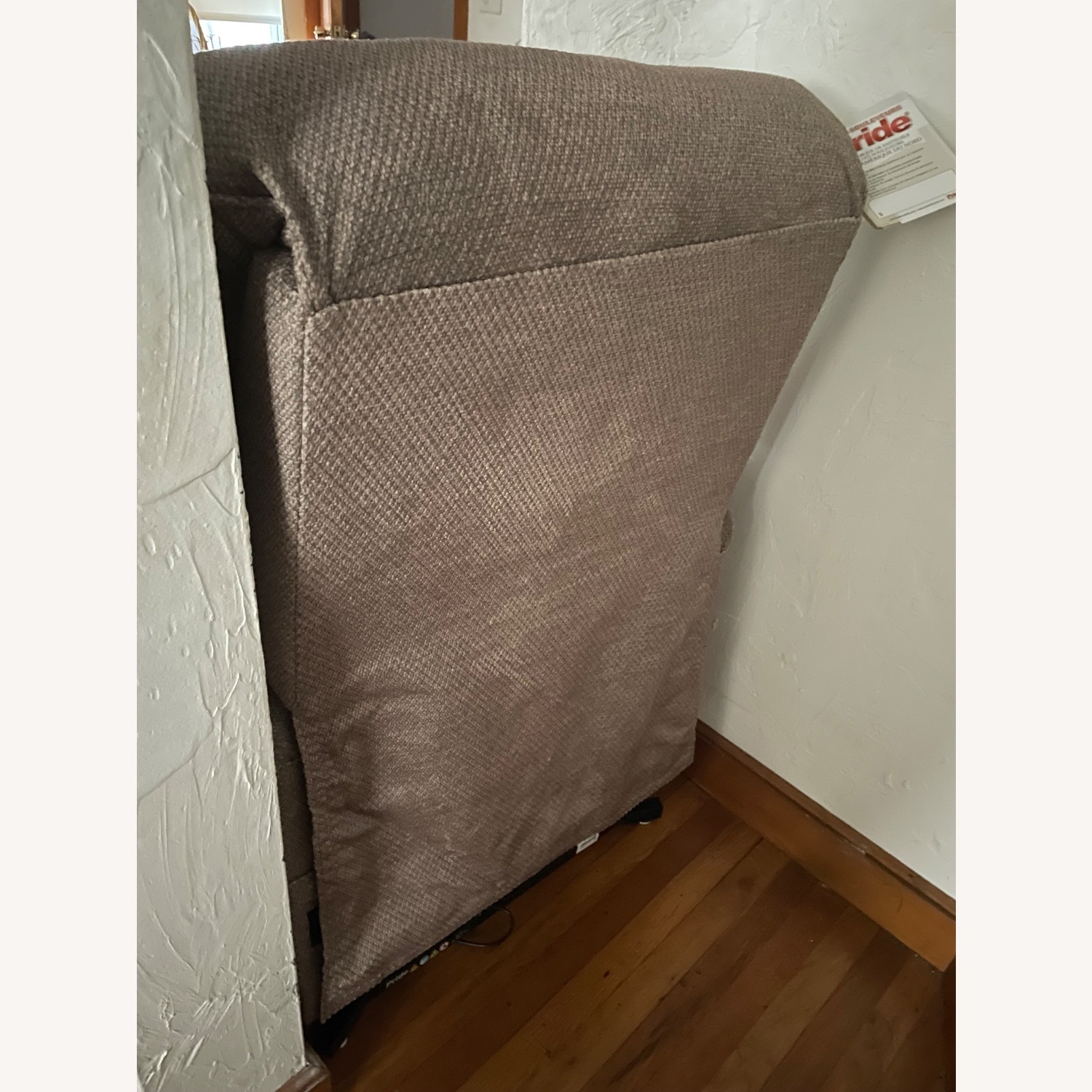 Pride Mobility Lift Chair  - image-2