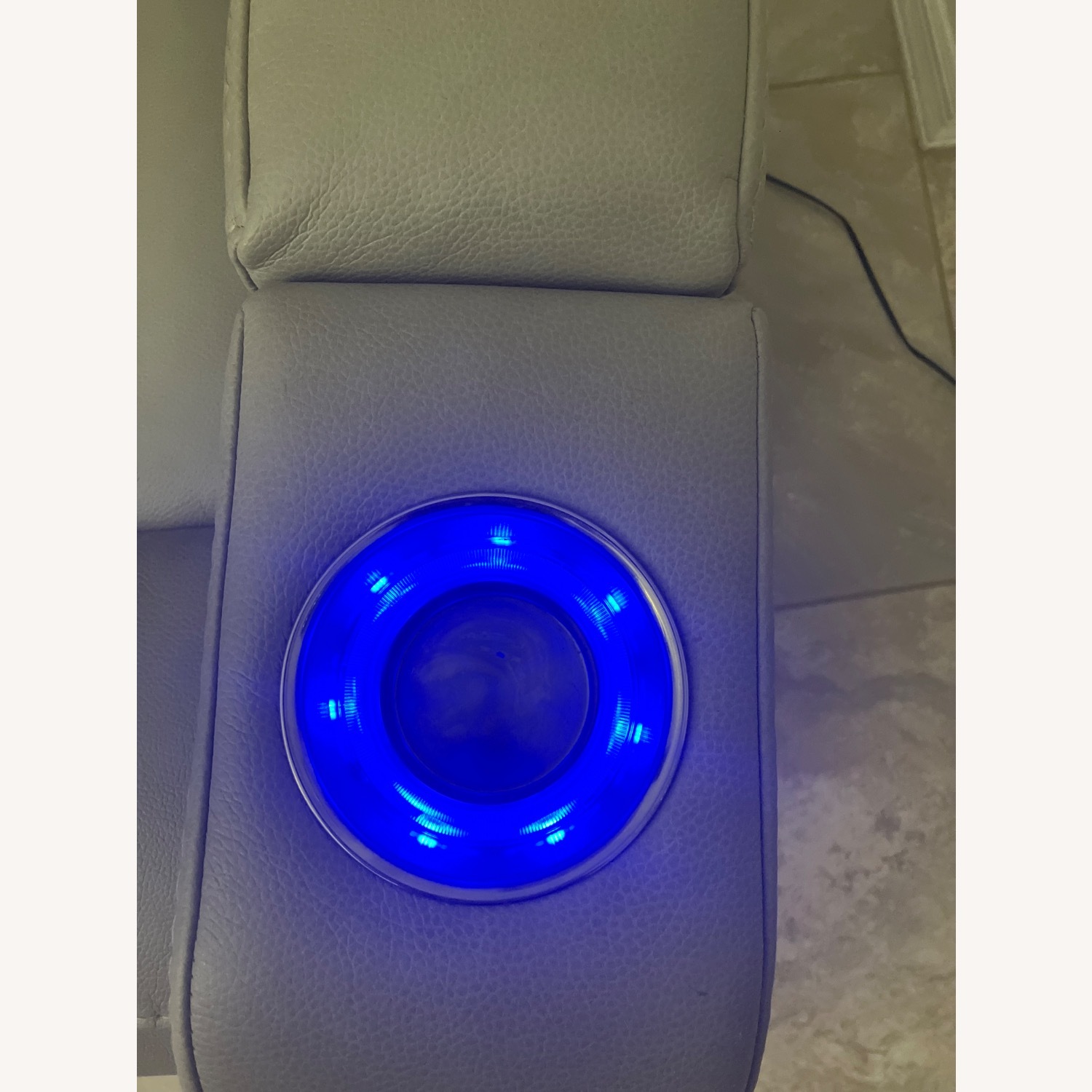 Kane's Furniture Grey Recliner - image-11