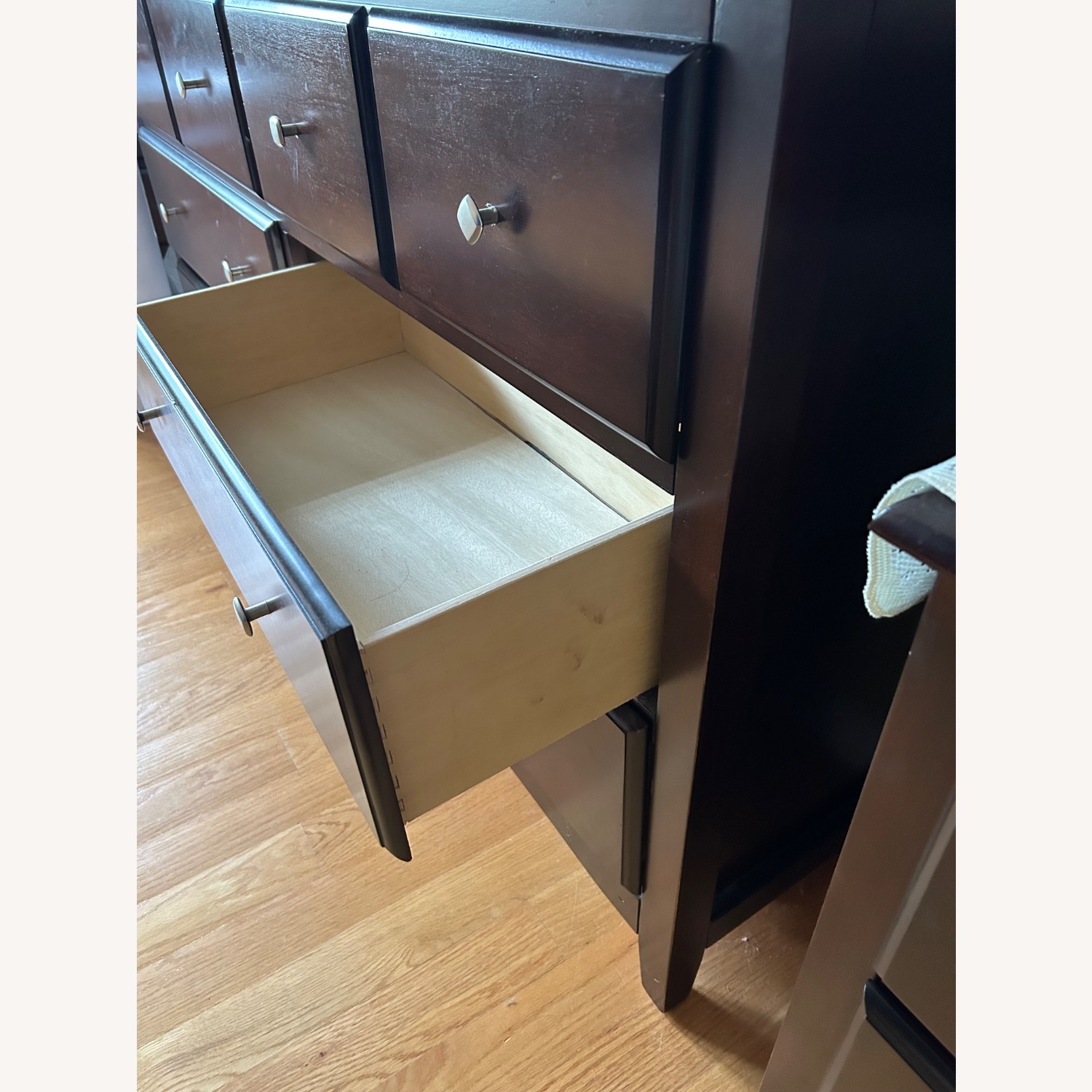 6 Drawer Chest - image-3