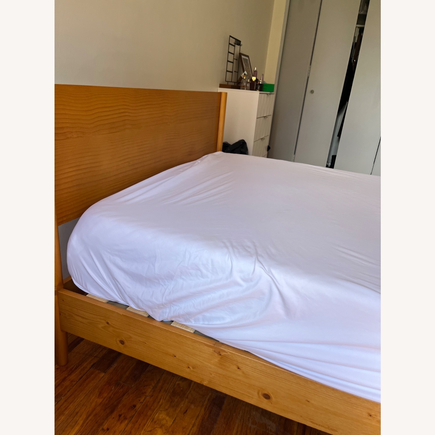 Wood Low Profile Mid Century Modern Platform - image-1