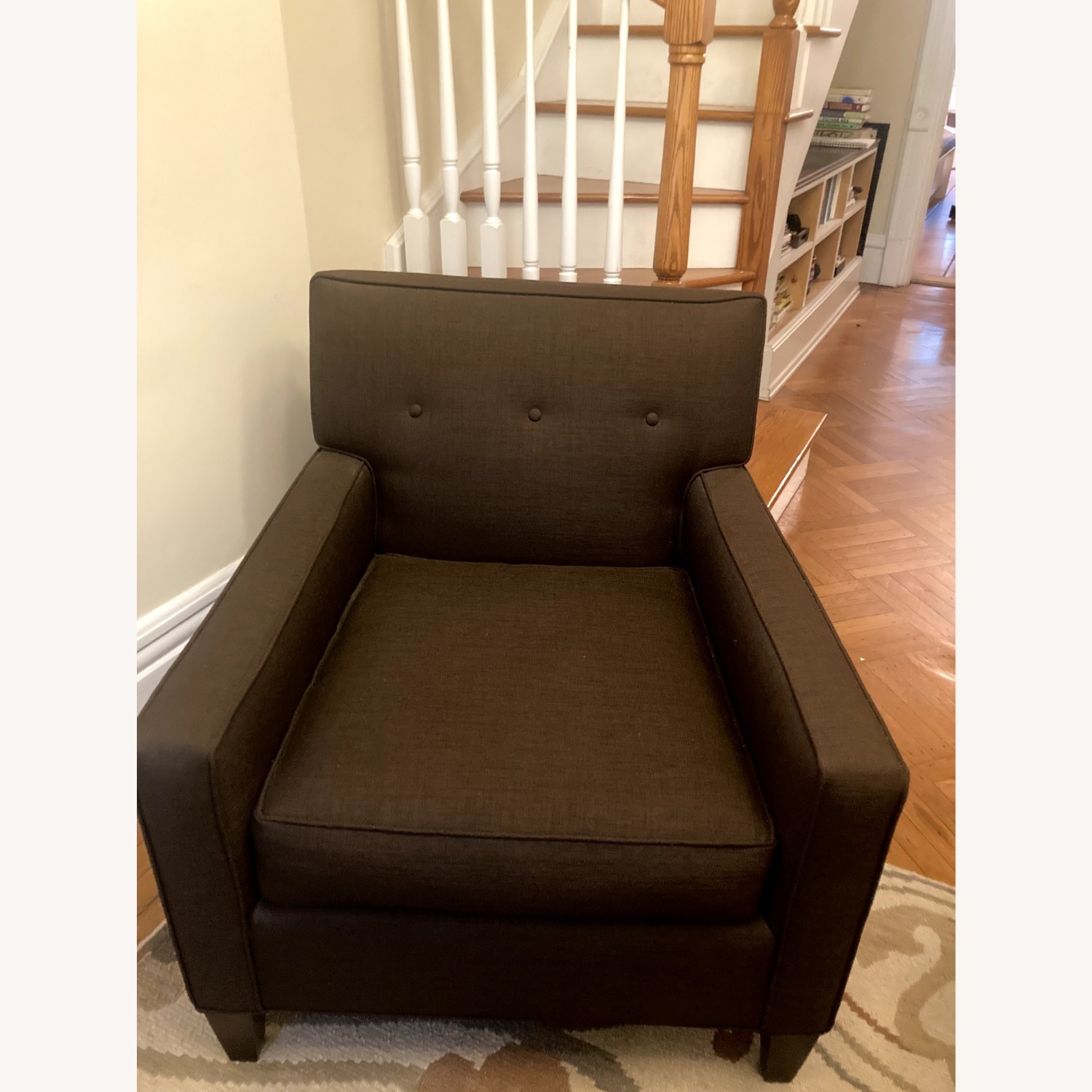 High Quality Mid-century Accent Chair - image-4