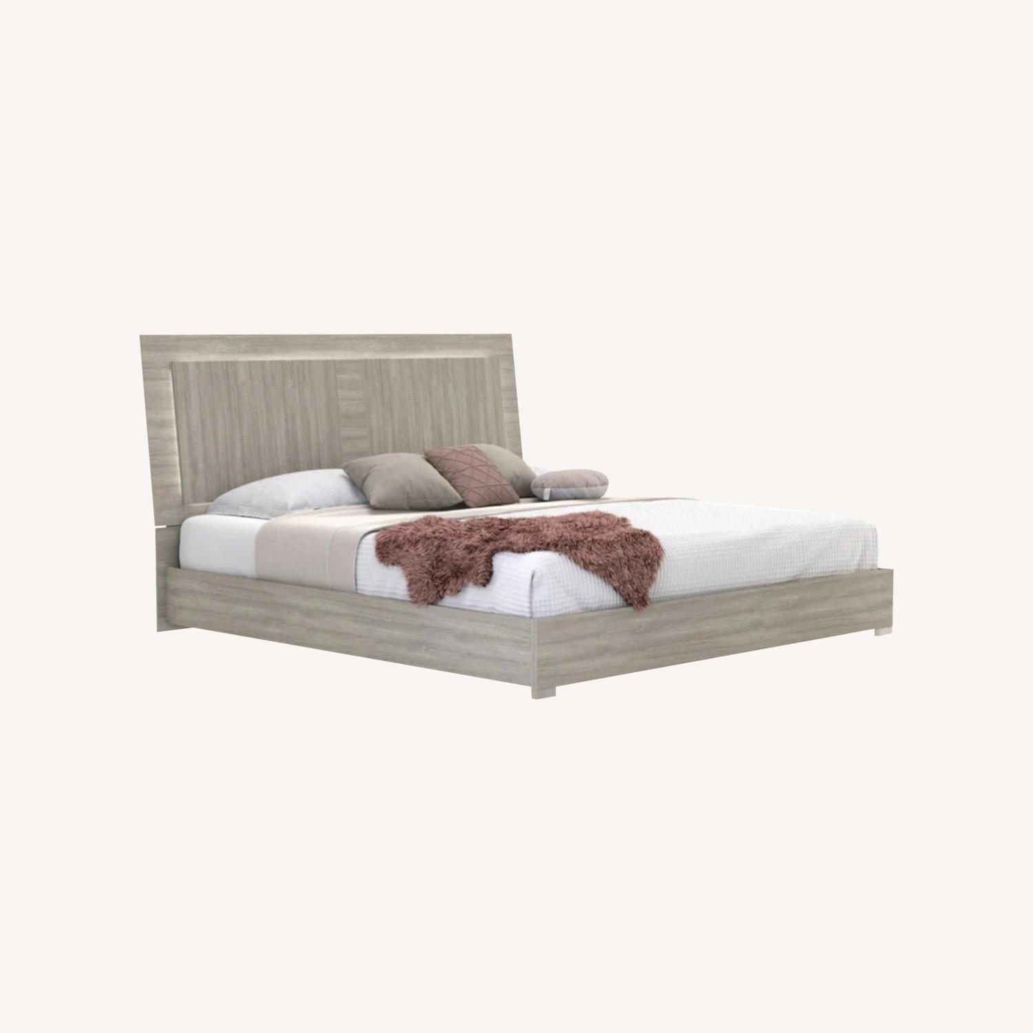 Tivoli King Bed With Storage - image-0