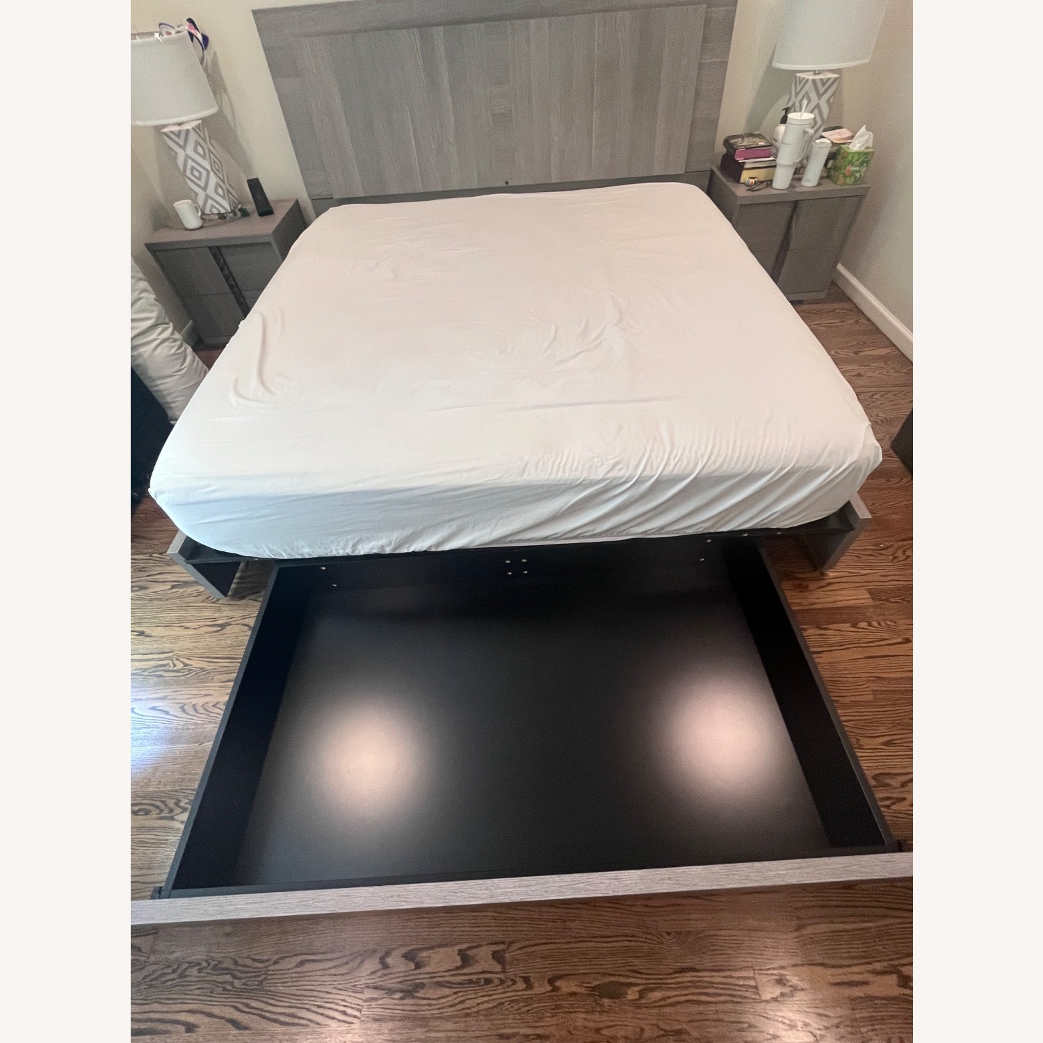 Tivoli King Bed With Storage - image-3