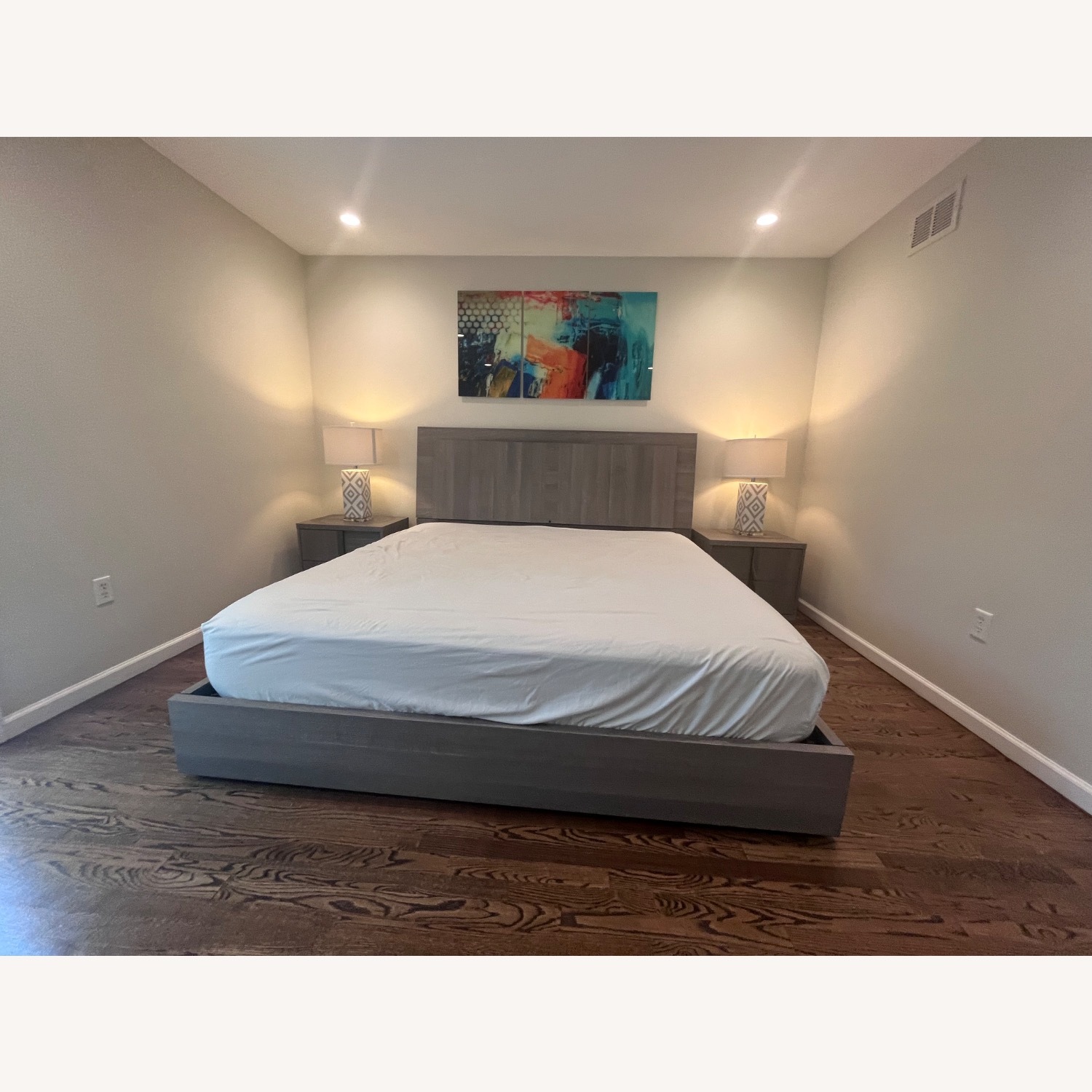 Tivoli King Bed With Storage - image-1