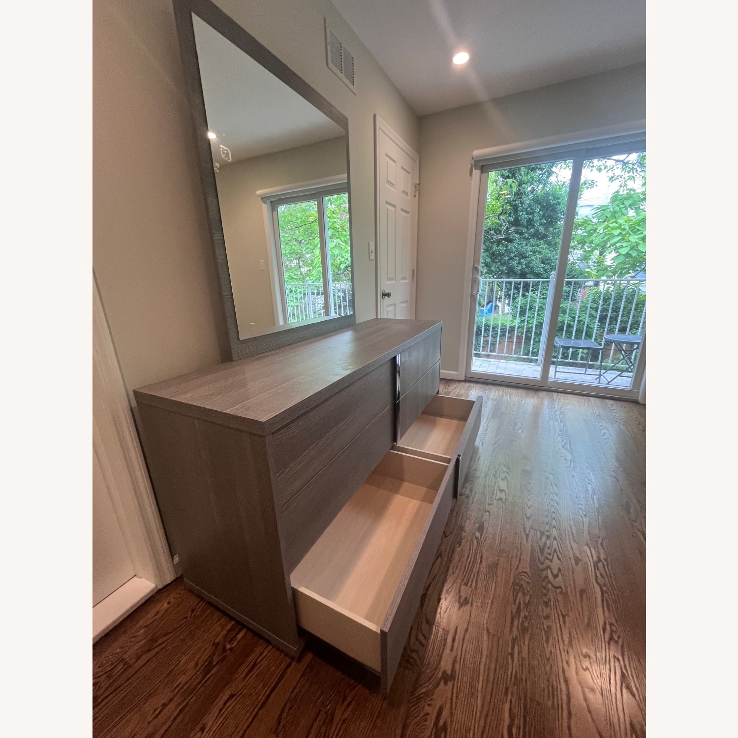 Modern Tivoli Dresser with Mirror - image-5