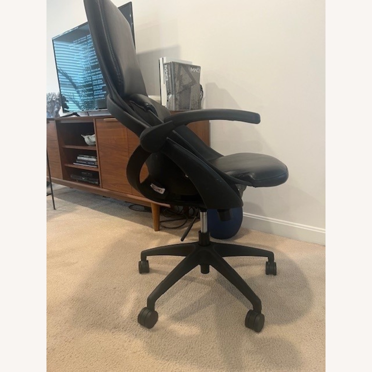 SertaPedic Black Leather Adjustable Office Chair - image-2