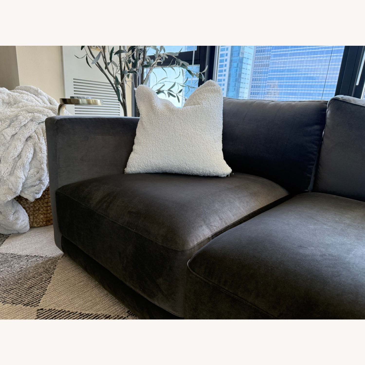 Interior Define Lukas Corner Sectional - image-4