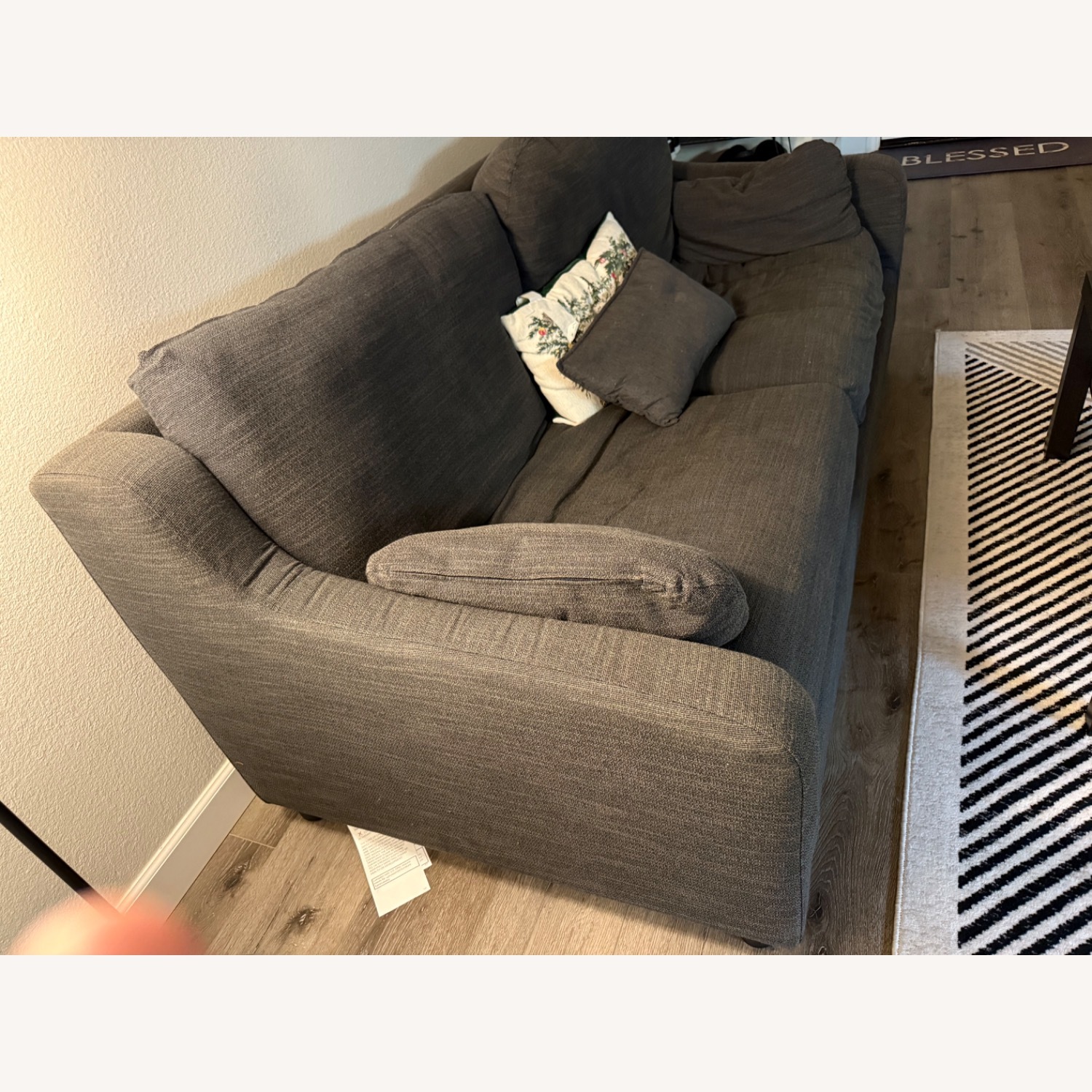 IKEA VINLIDEN 3 Seater Sofa - image-4