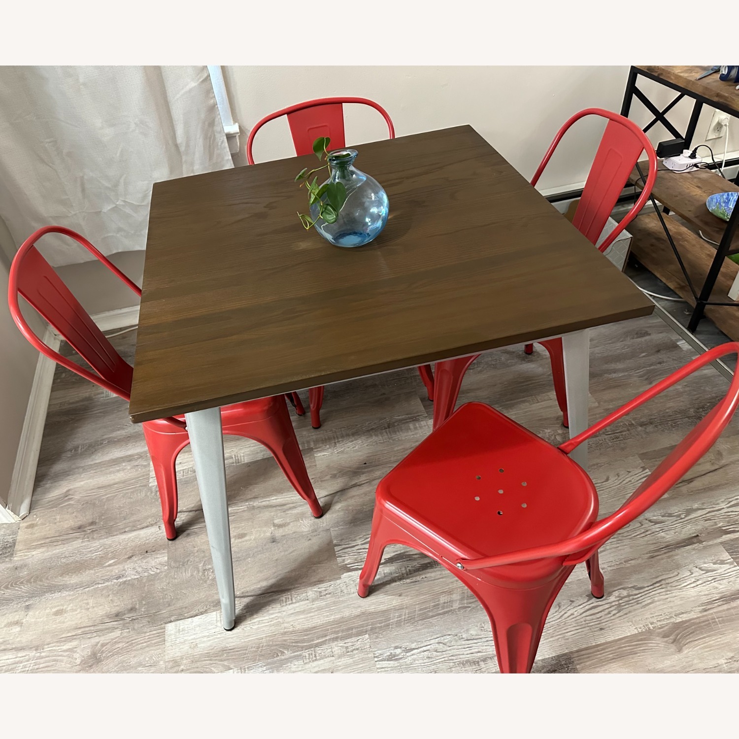 Table & Chairs - image-3