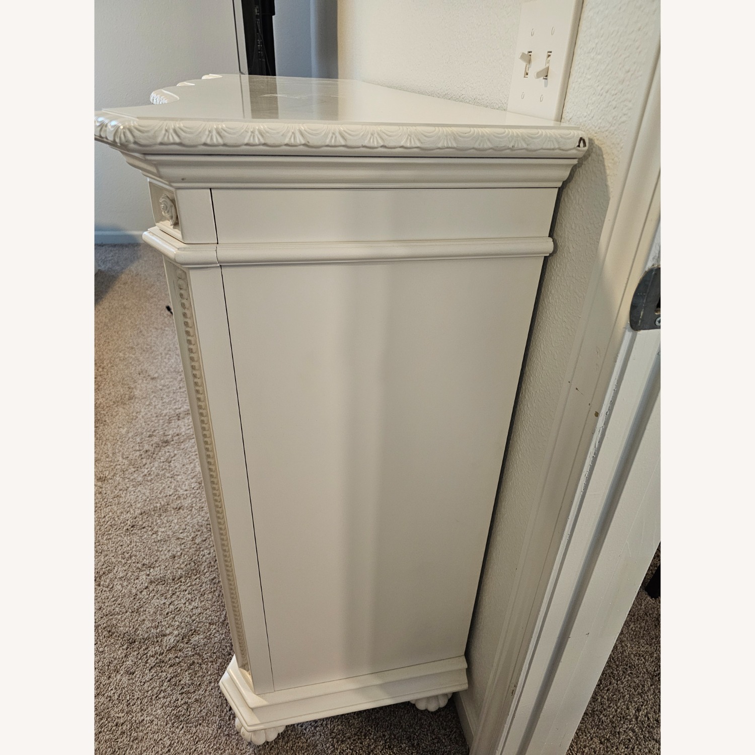 Disney Princess Fairytale White 8 Drawer Dresser - image-6