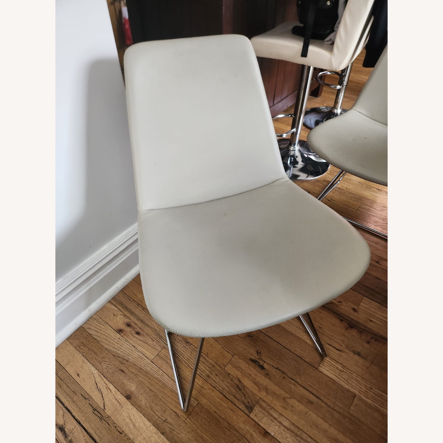 Soho Concept Eiffel Chair White (set of 8) - image-4