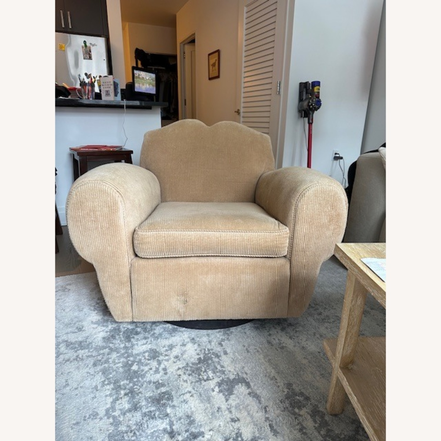 Lounge Swivel Chair  - image-1