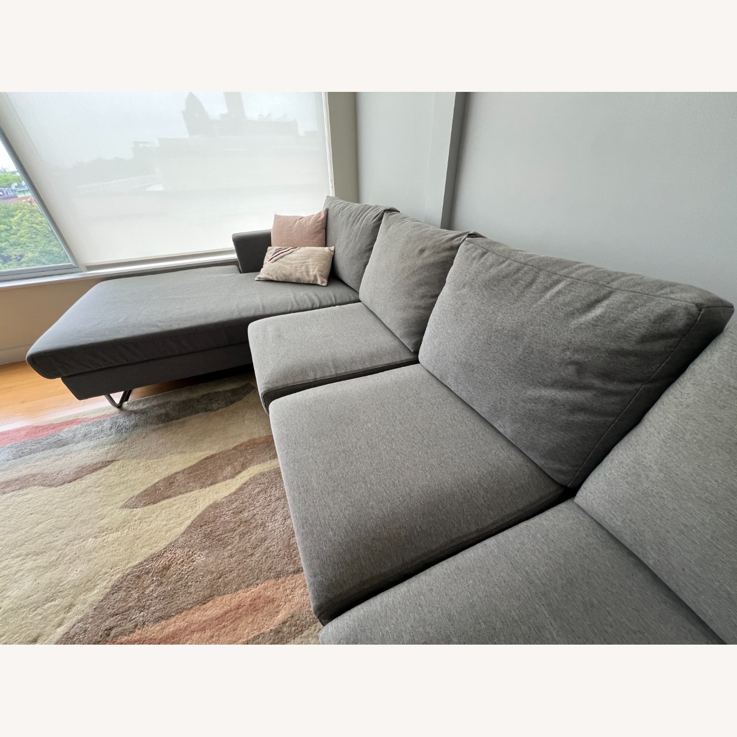 Interior Define Sectional Couch - image-4