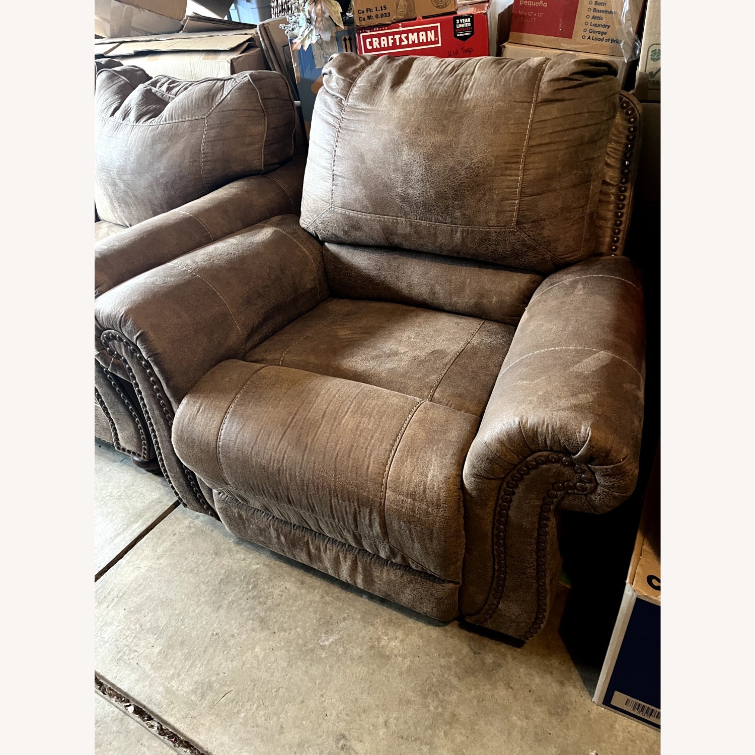 Larkinhurst Manual Rocker Recliner - image-2