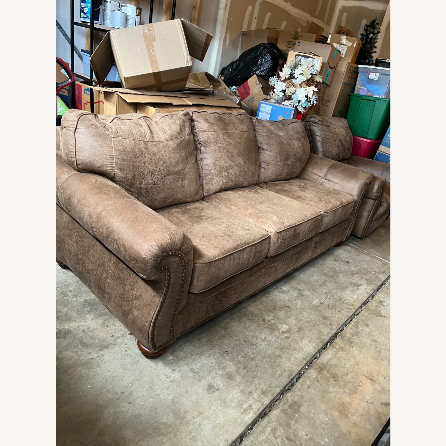 Larkinhurst 3-seater Sofa - image-2