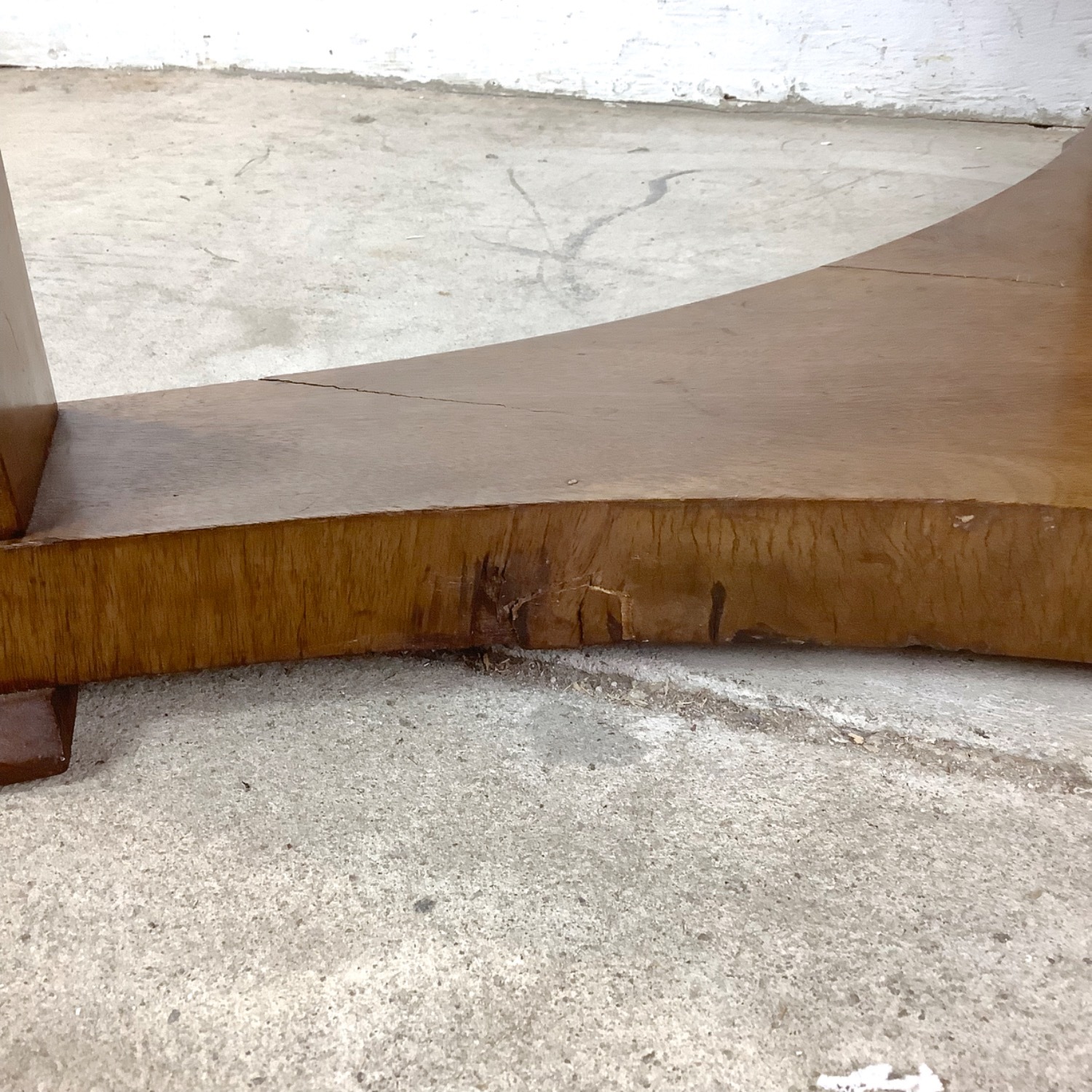 Neoclassical Gueridon Table - image-16