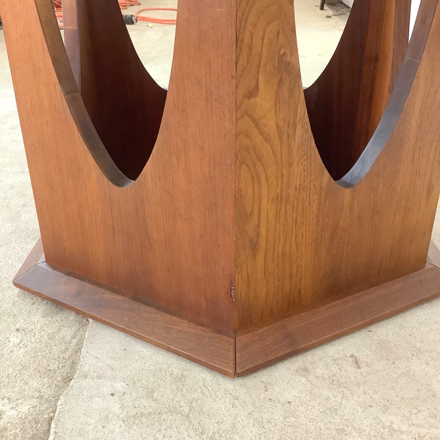 Mid-Century Pedestal Dining Table W Leaves - image-18