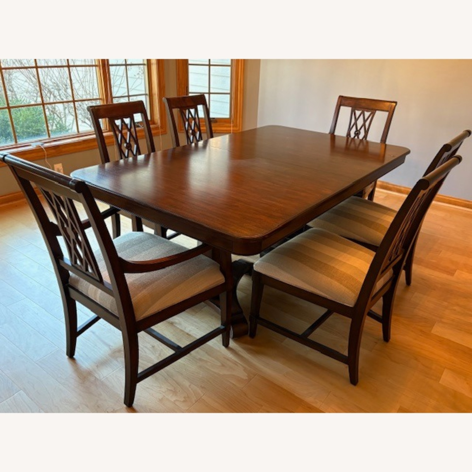Ethan Allen Full Dining Room Set - image-1