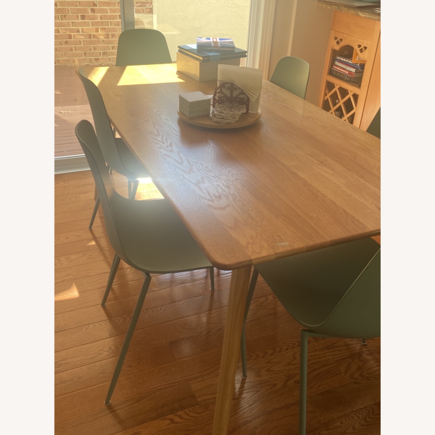 IconByDesign- Magnus Table - image-1