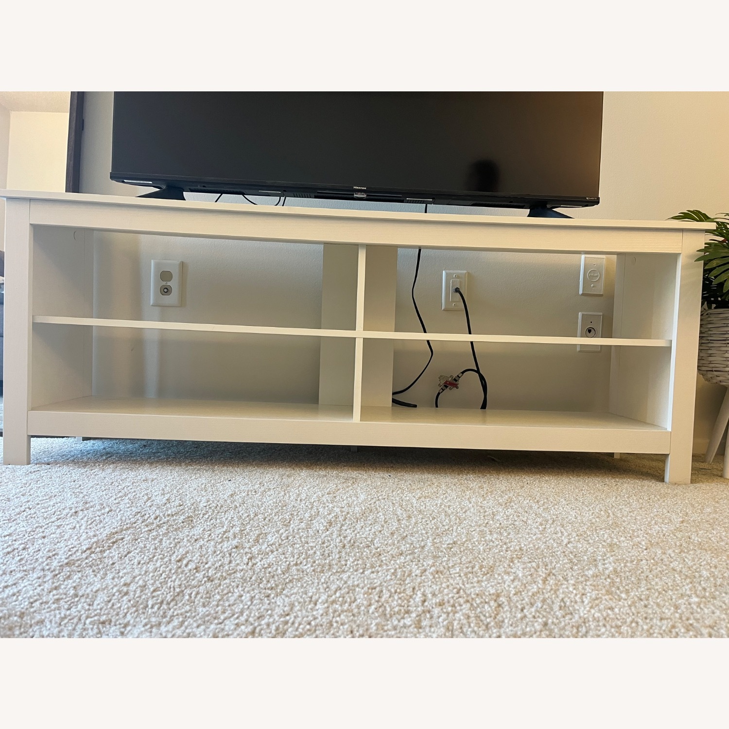 Panana TV Stand - image-1