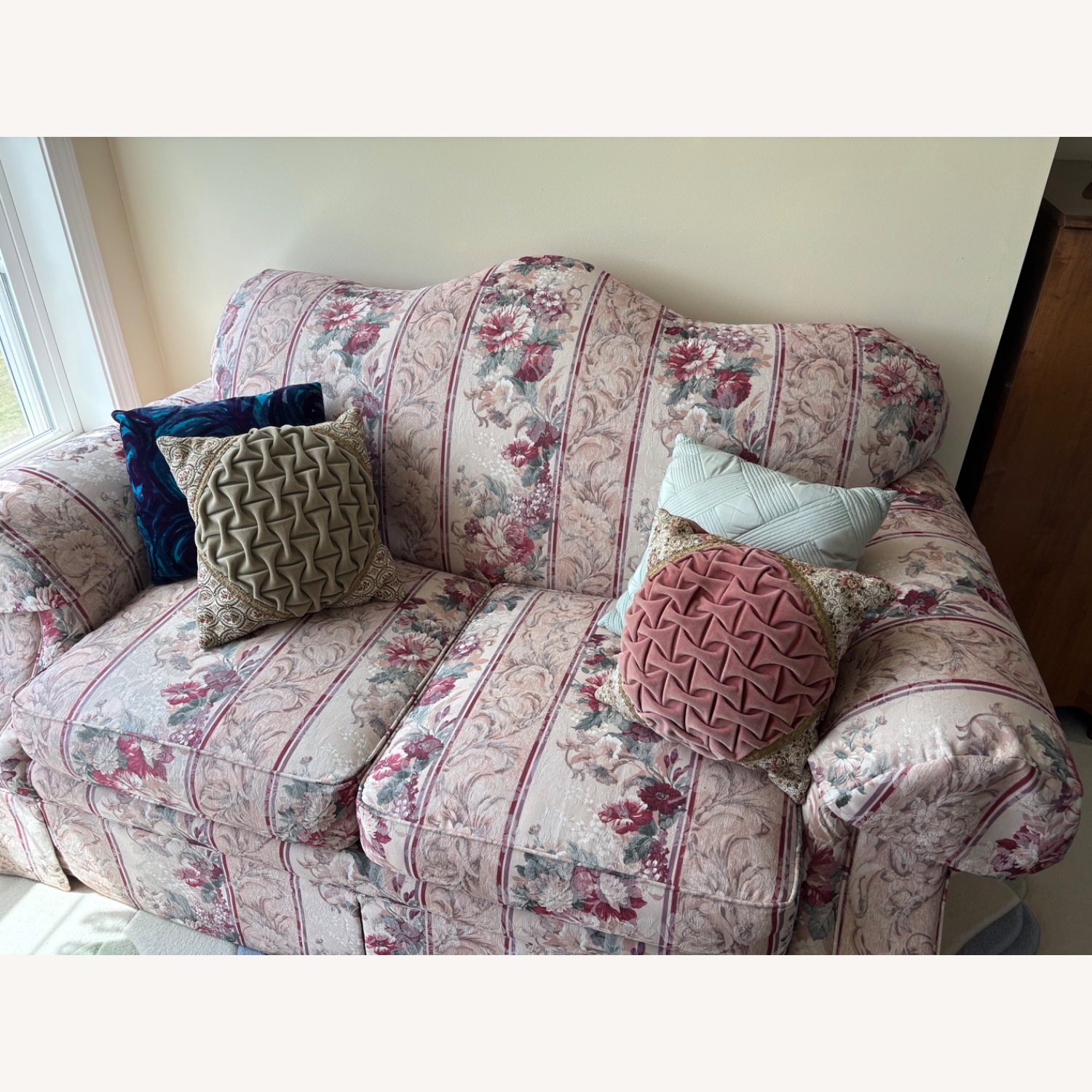 Floral Loveseat - image-2