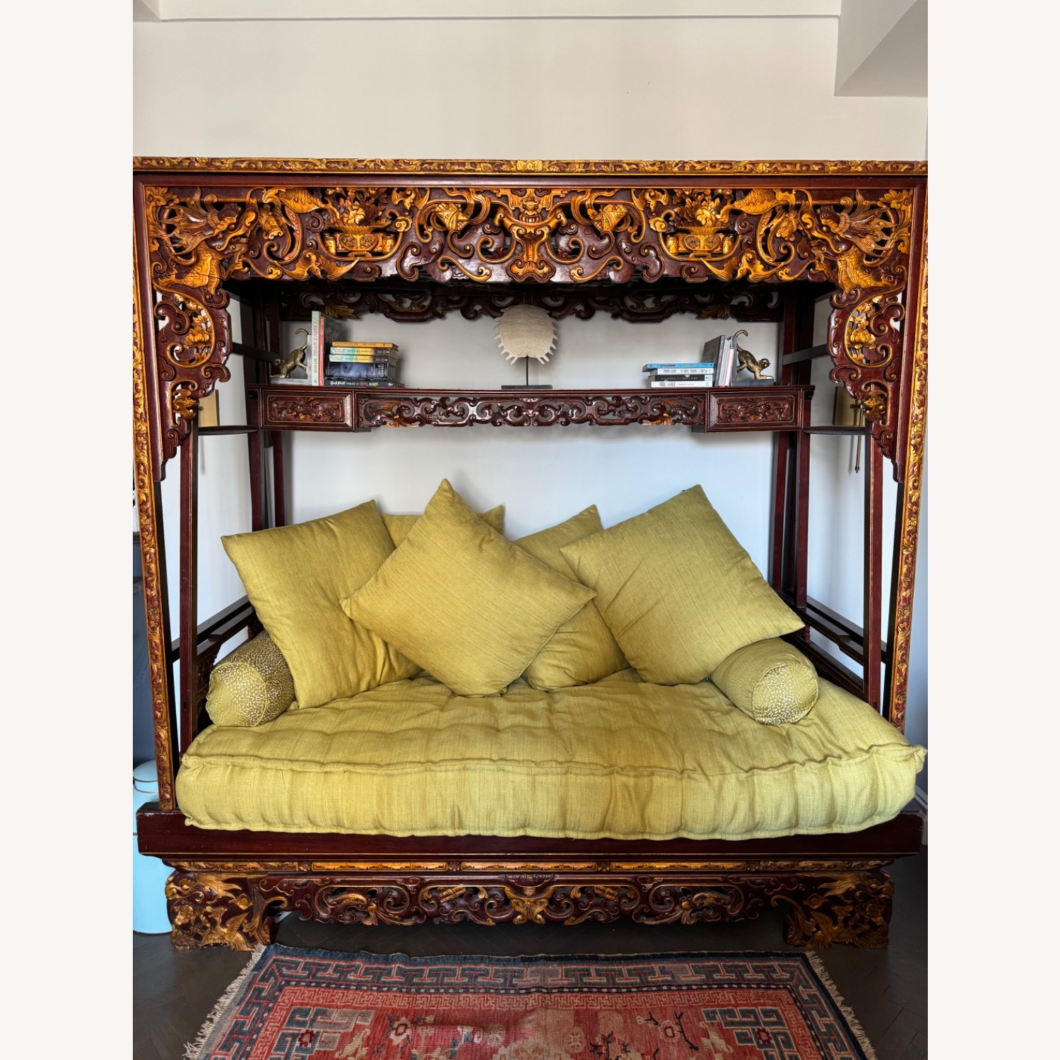 Chinoiserie Bed Hand Carved - image-2