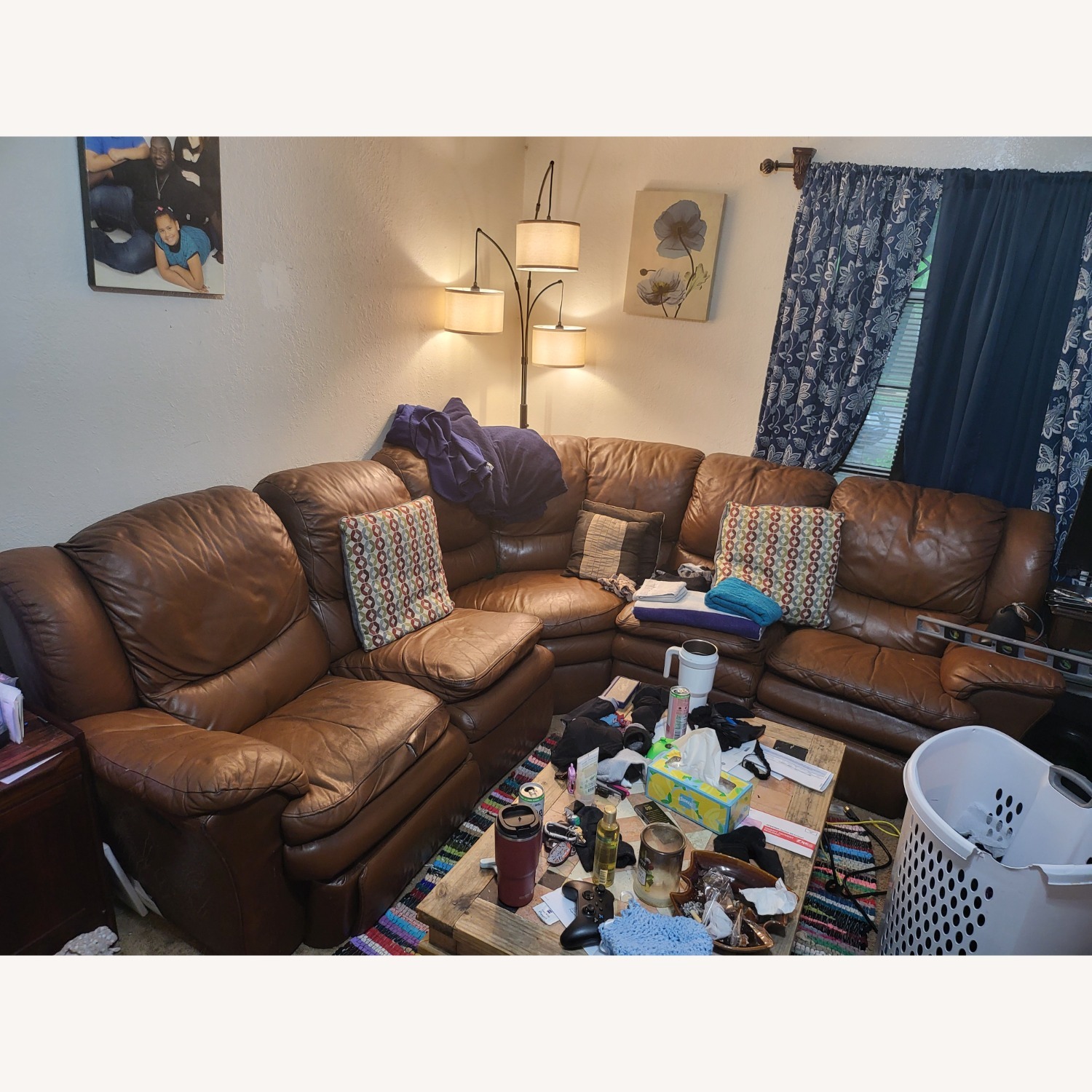 3 Secional Couch - image-2