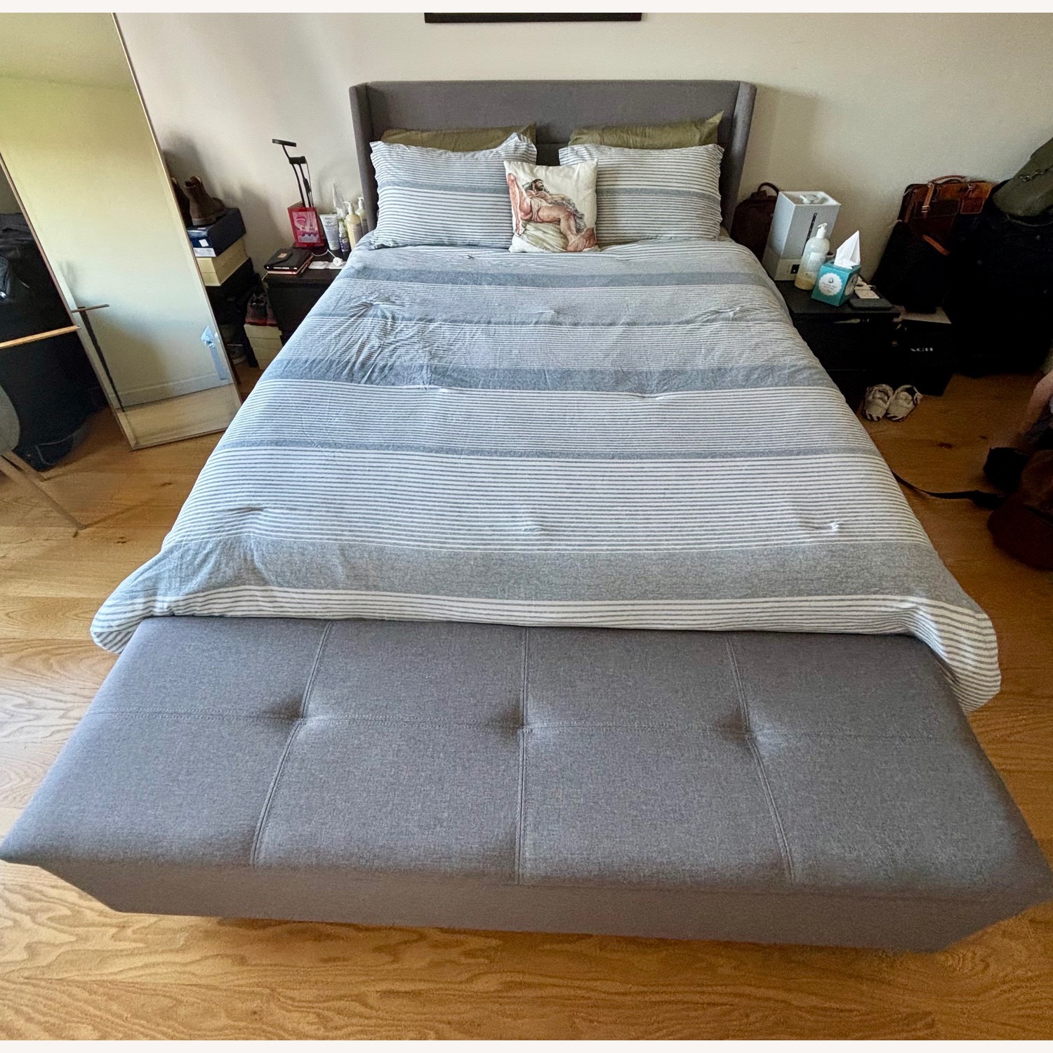 Queen Size Upholstered Bed with Storage Ottoman - image-3