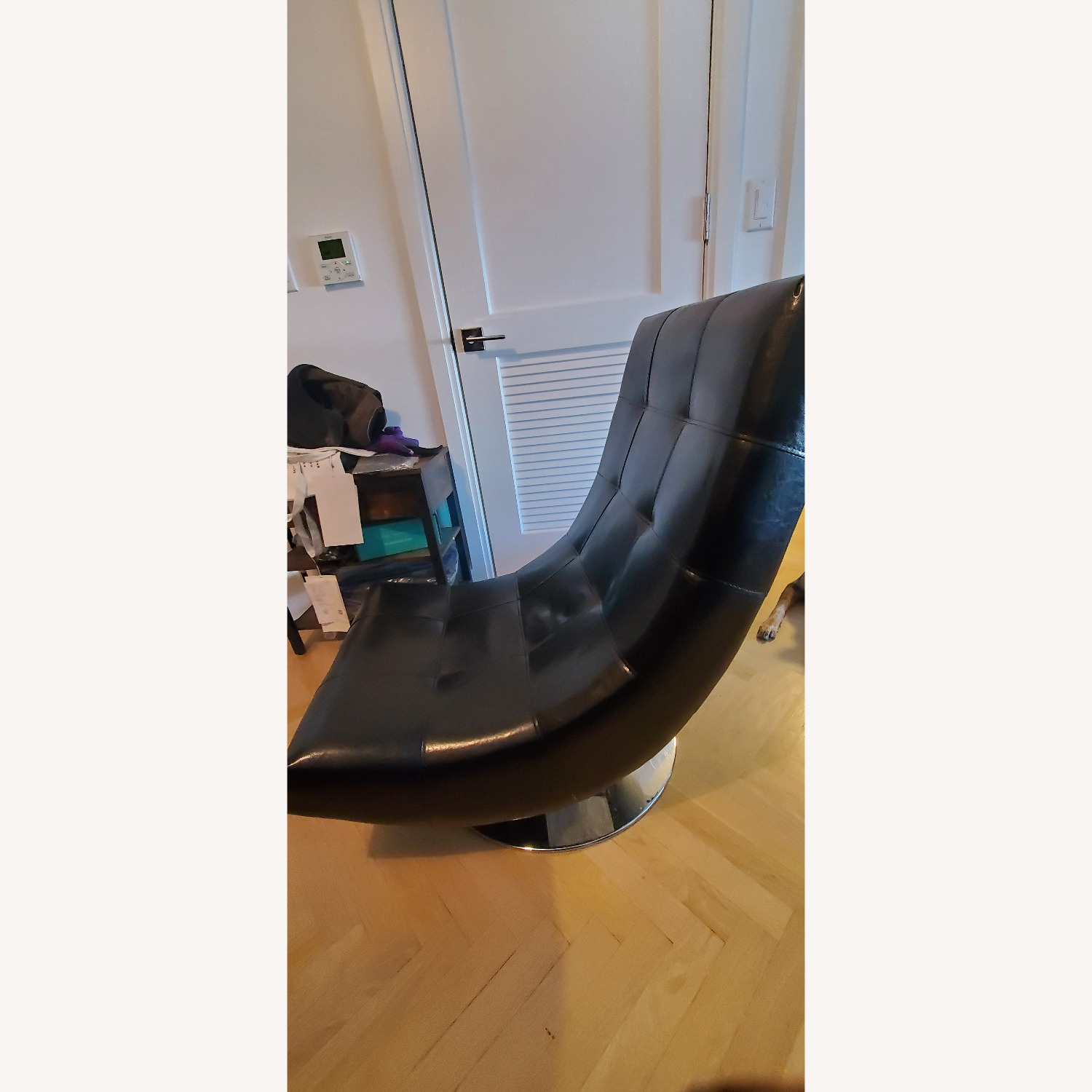 Armless Lounge Swivel Chair - image-2