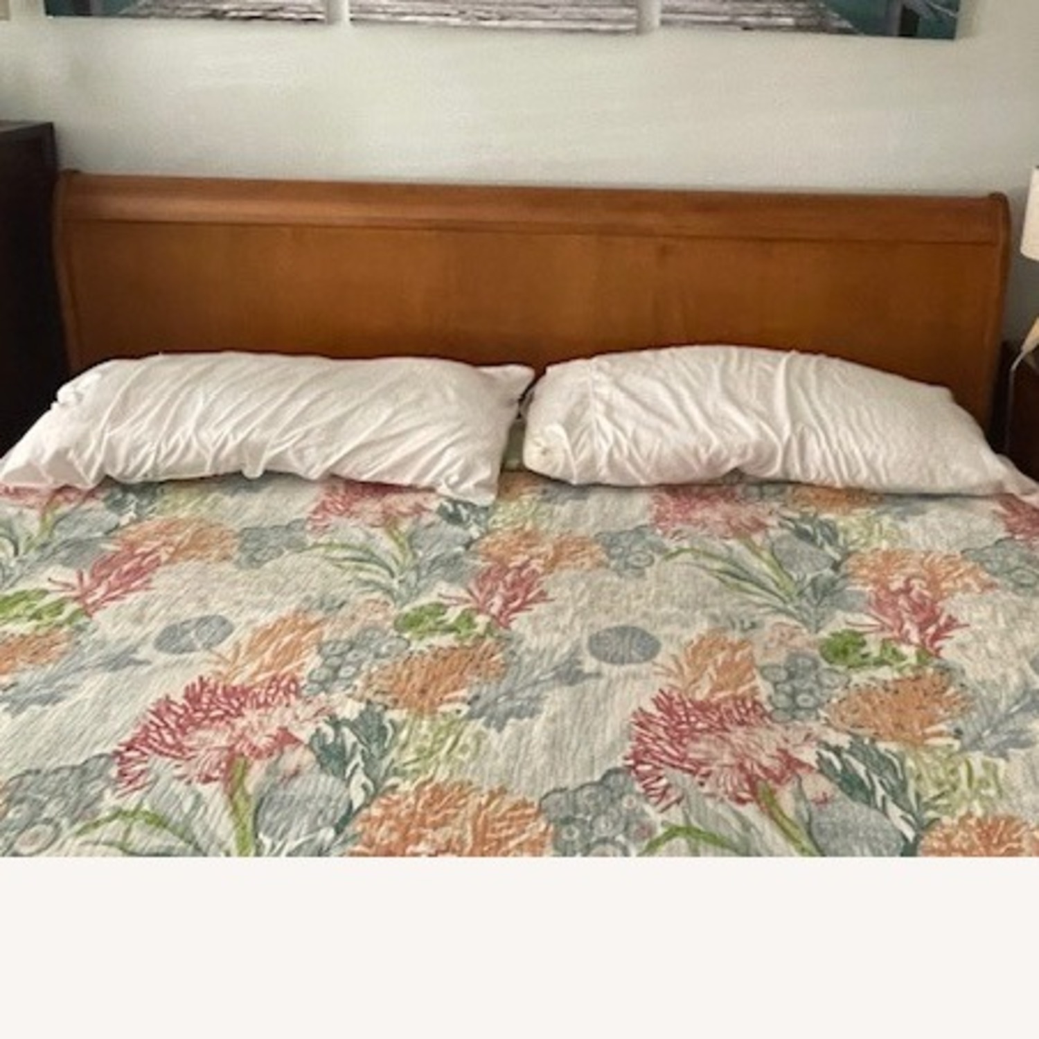 Sleigh Bed Cherry Wood  - image-4