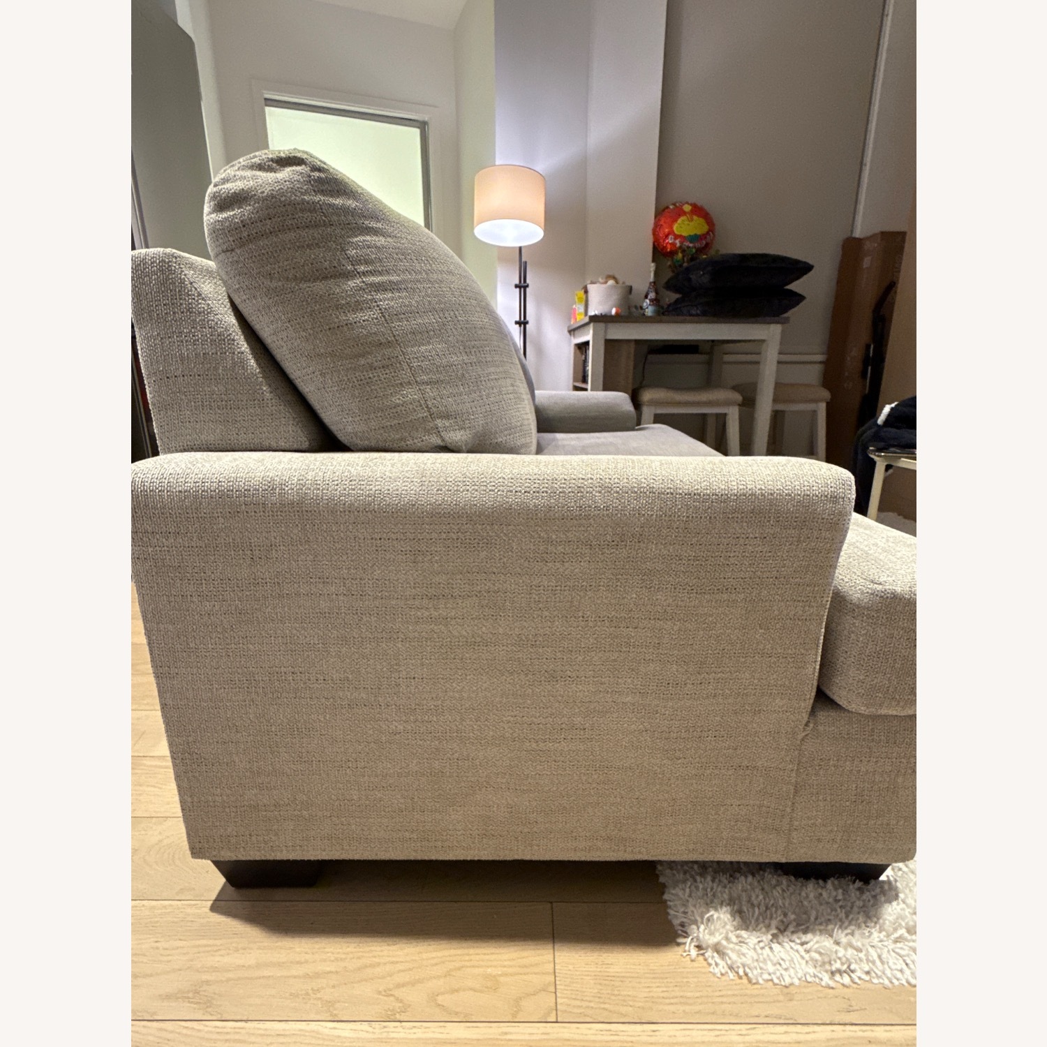 Ashley Furniture Vayda Loveseat - image-3