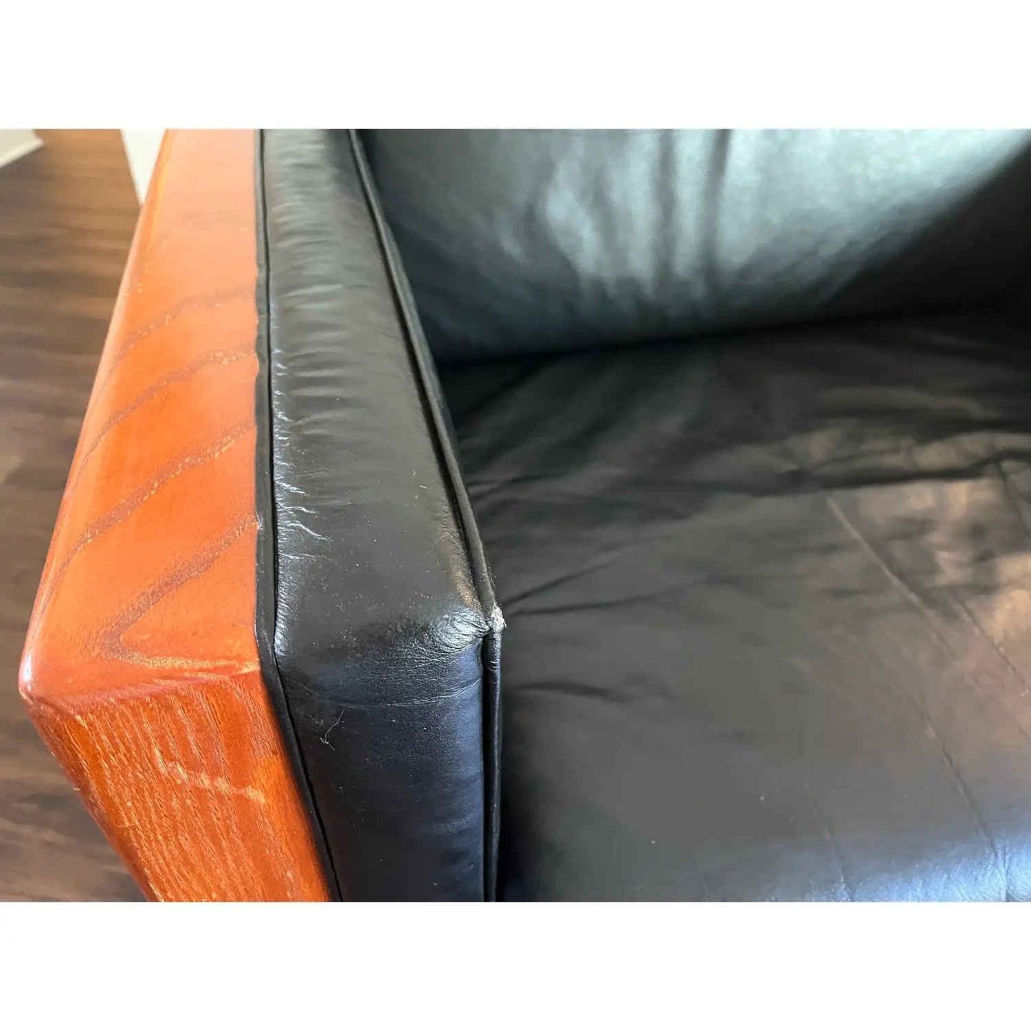 Brayton int. Lounge Leather Armchairs Knoll - image-5