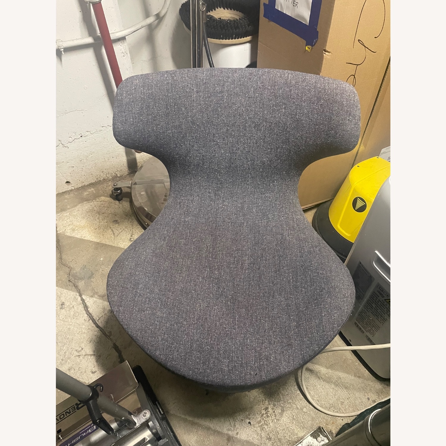 B&B Italia Grande Papilio Chair - image-2