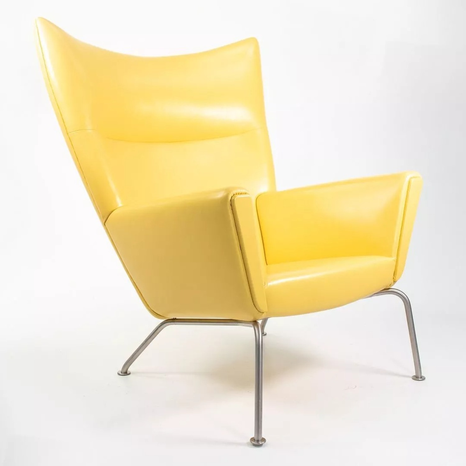 CH445 Wing Lounge Chair by Hans Wegner Yellow - image-10