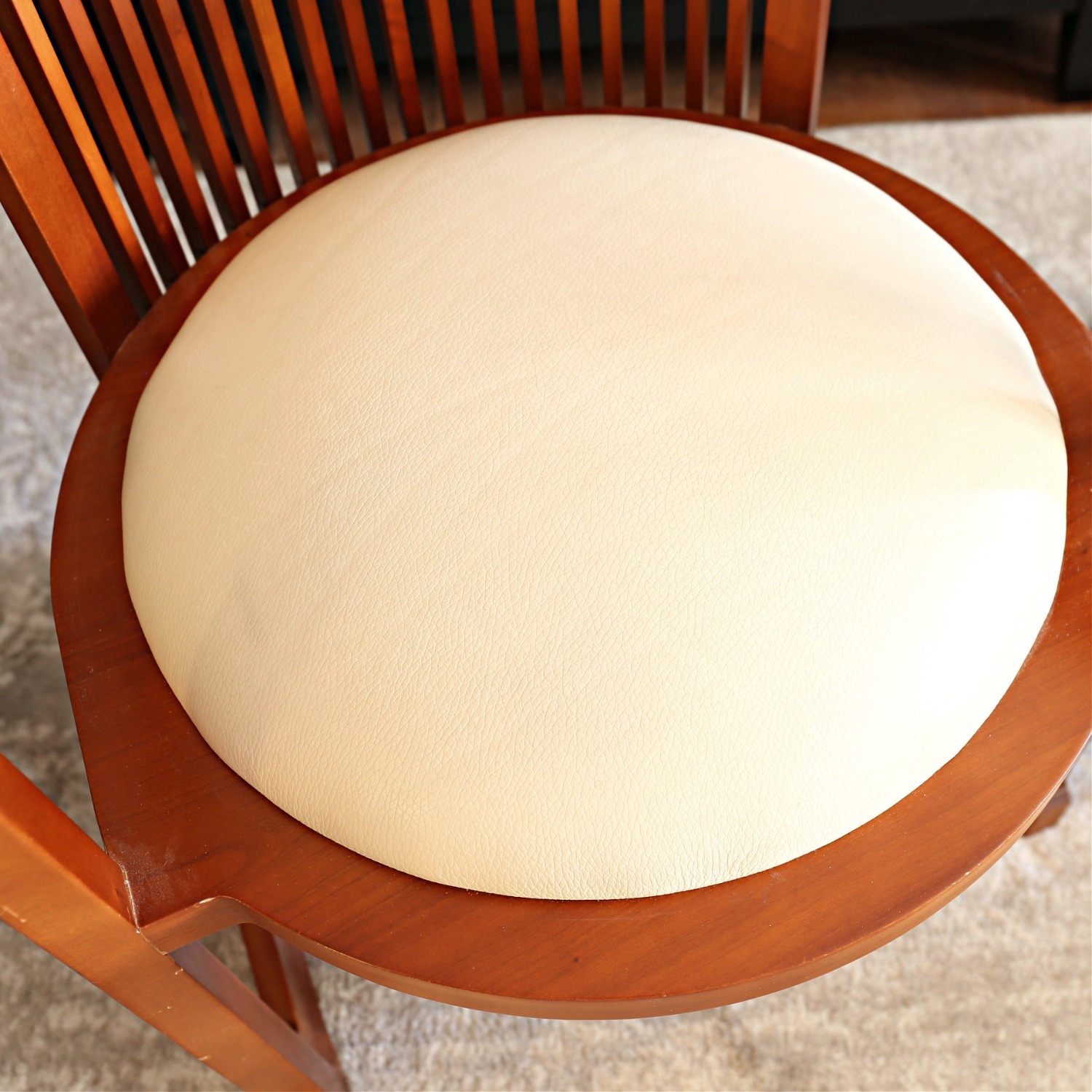 Frank Lloyd Wright Barrel Chair Reproduction - image-8