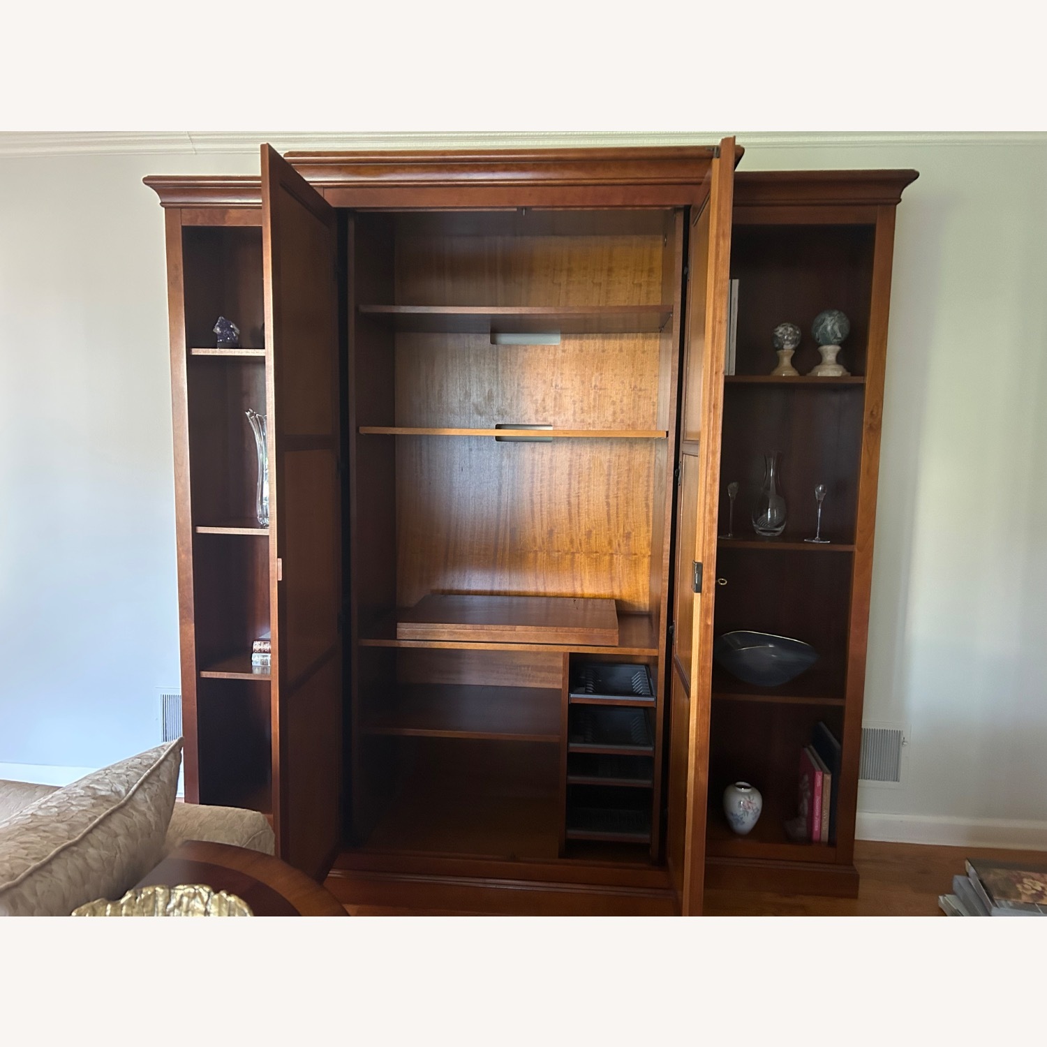 Grange Entertainment Center/Wall Unit - image-3