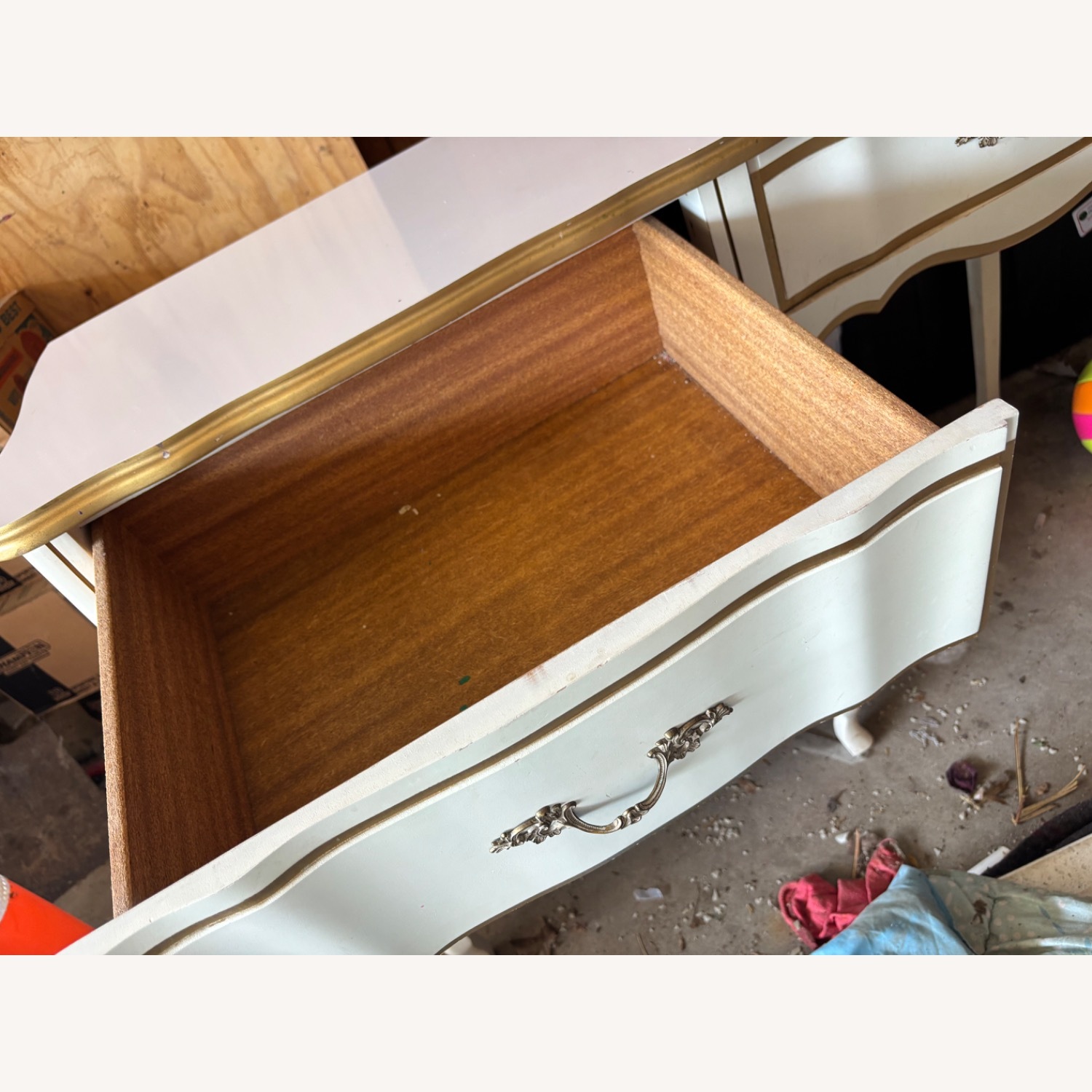 French Provincial Desk Vanity - image-4