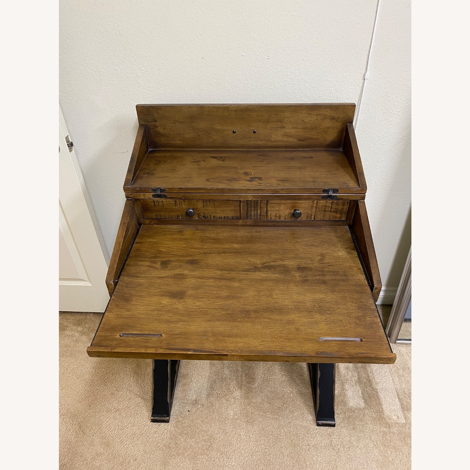 World Market Desk  - image-5