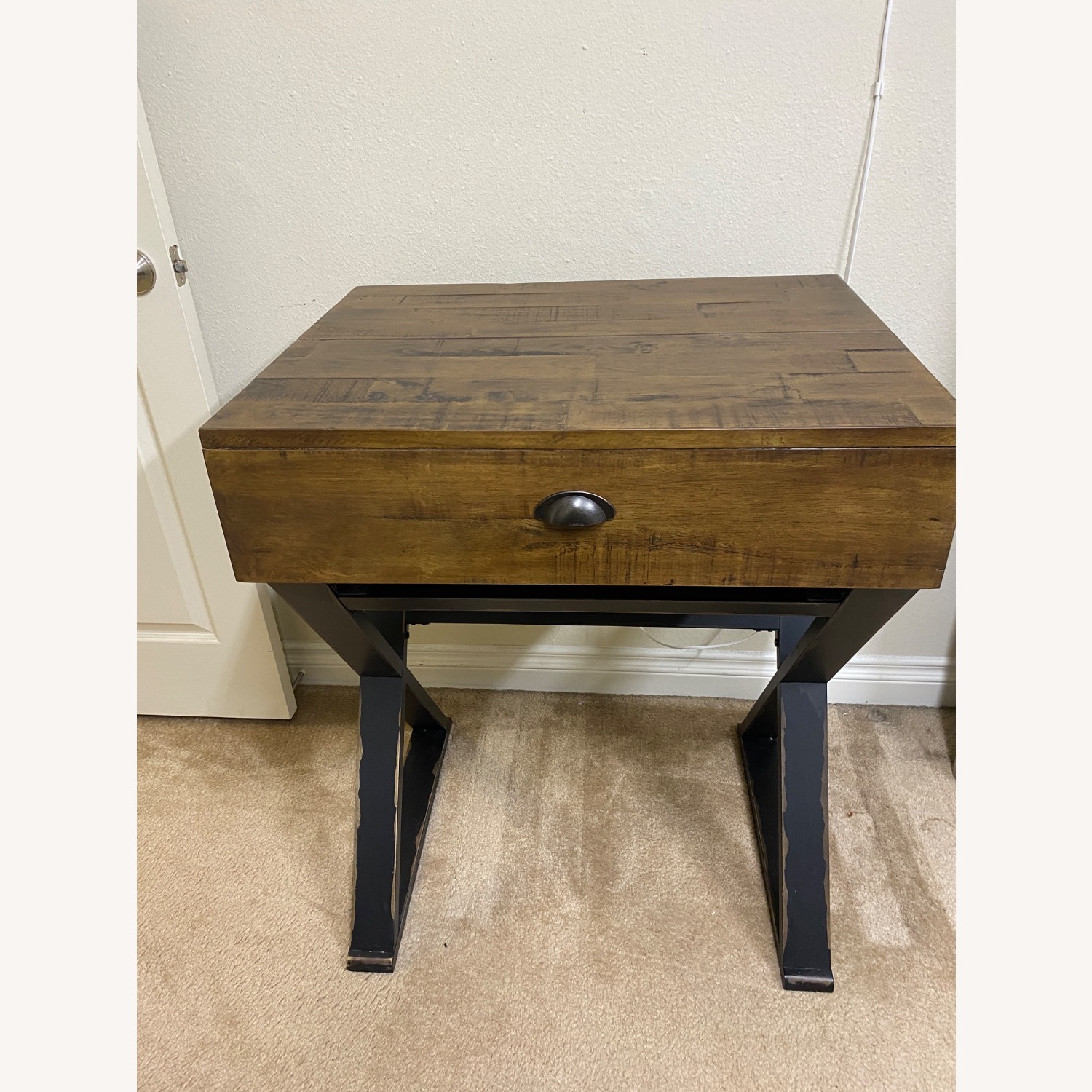 World Market Desk  - image-7