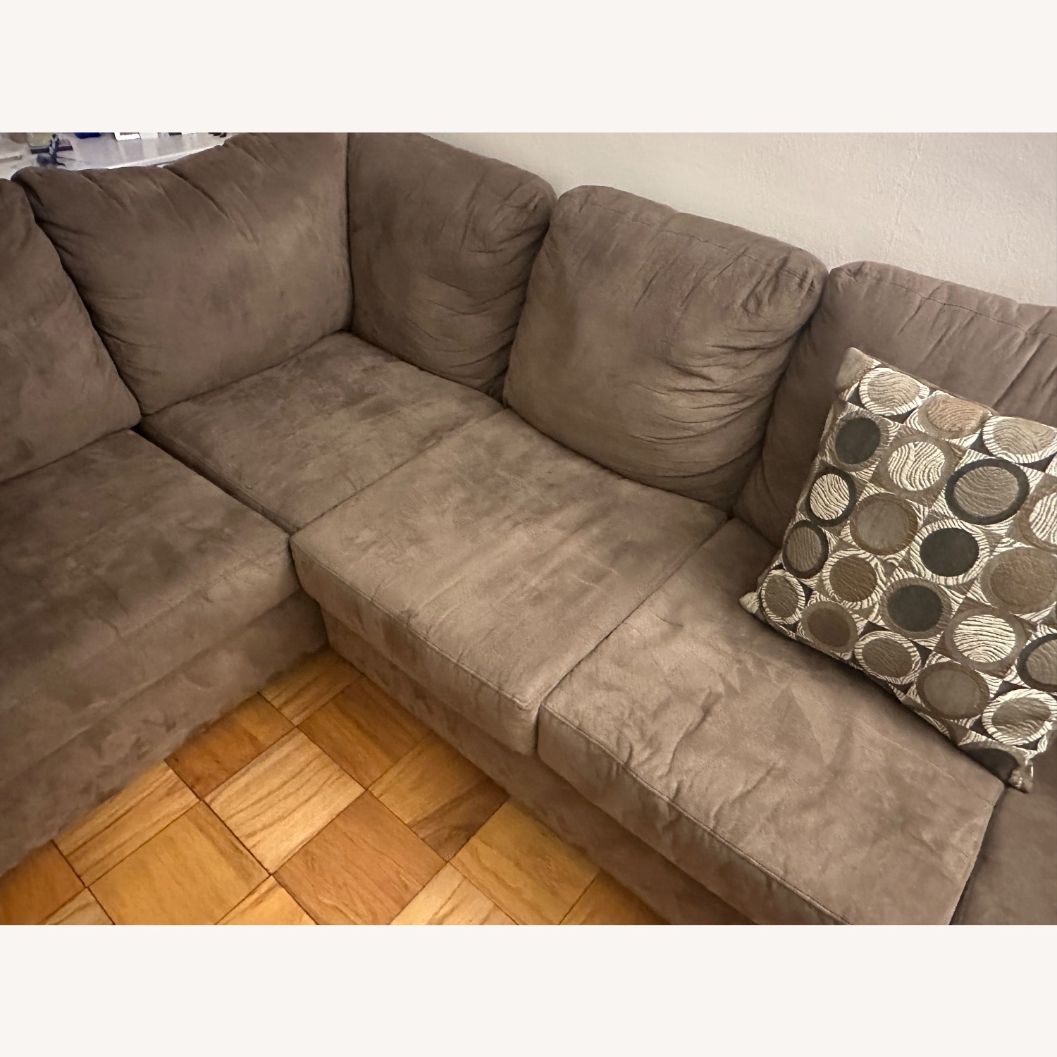 Bob's Discount Furniture Comfortable Brown Sofa - image-4