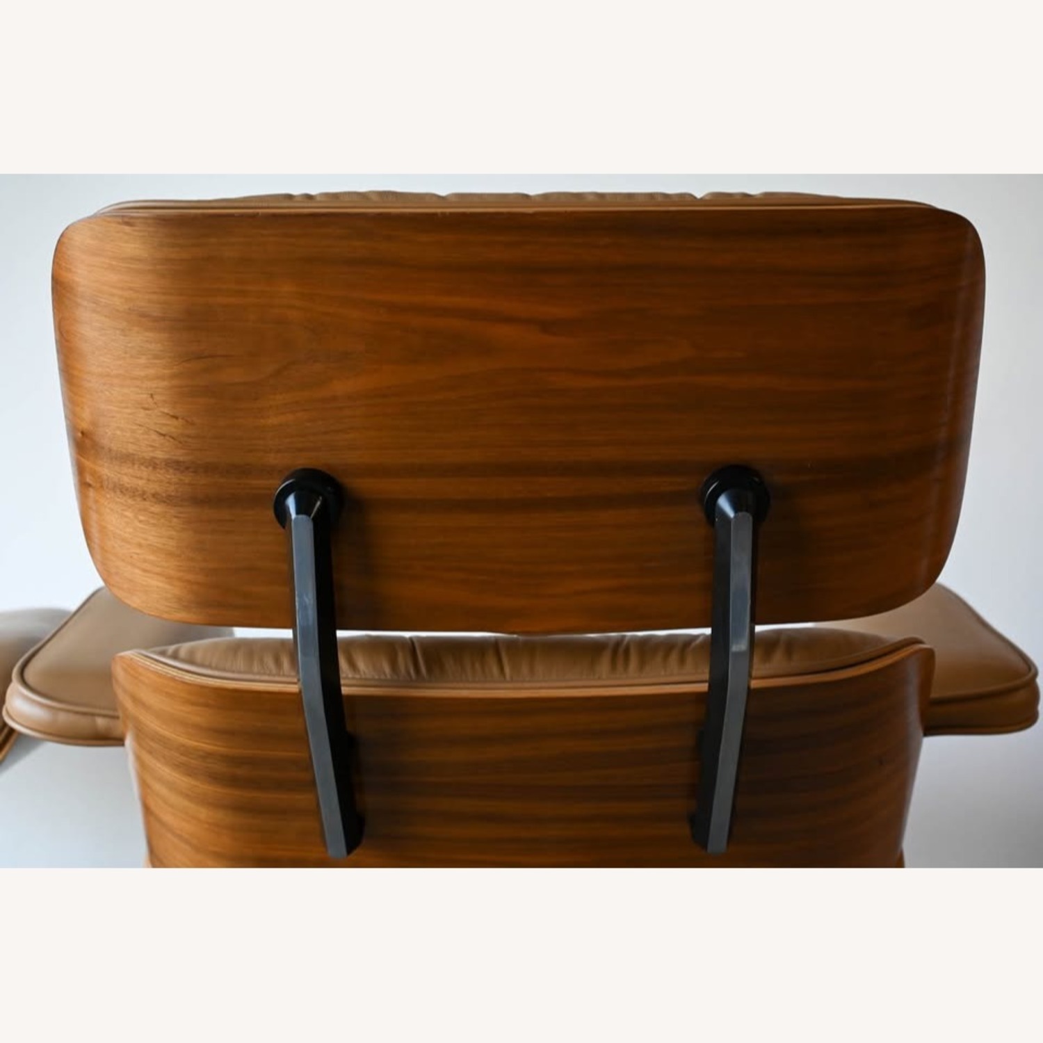 Herman Miller Eames 670/671 Lounge Chair & Ottoman - image-6