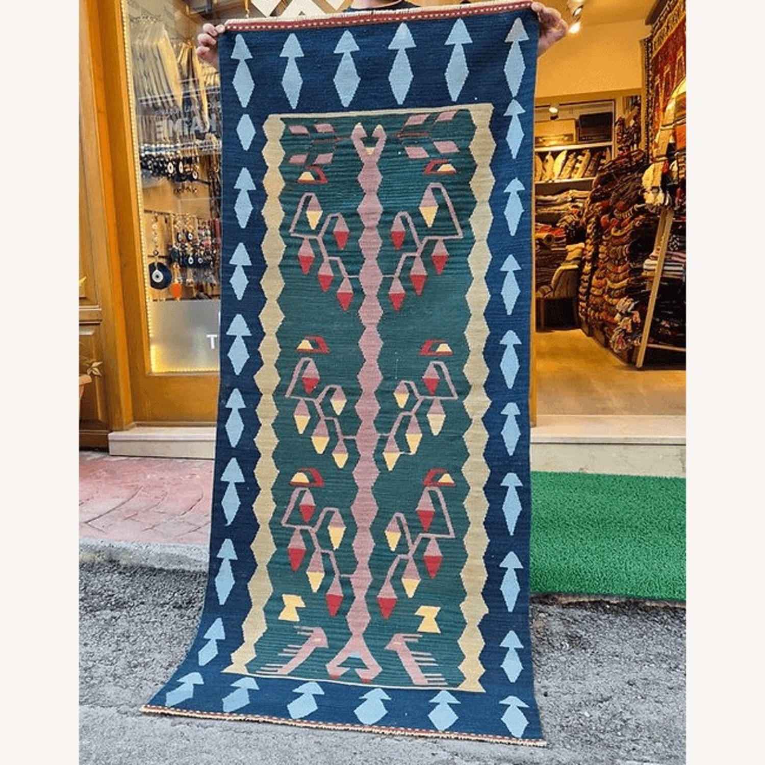 Contemporary Oushak Floral Flat-Weave Runner - image-4