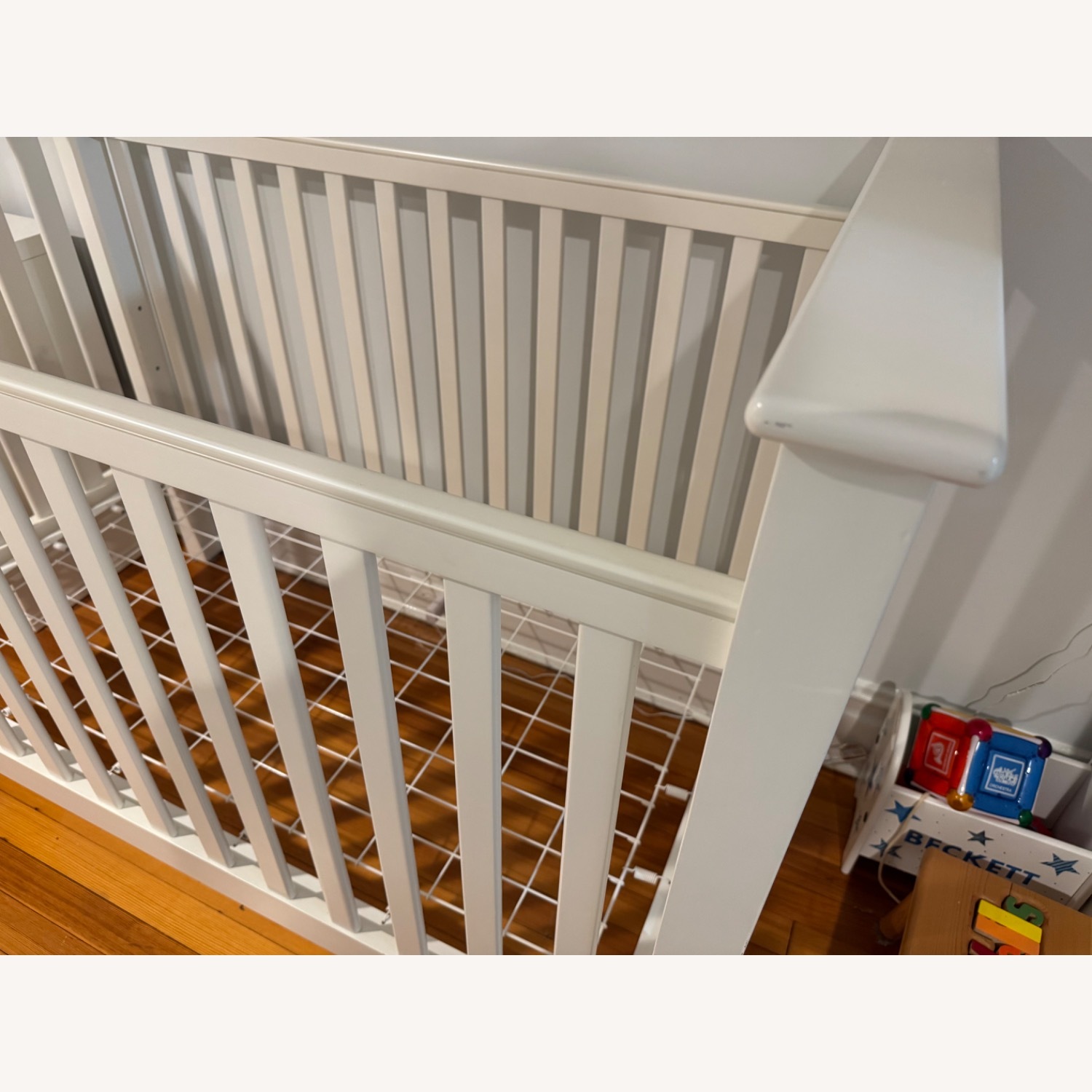 Pottery Barn Kids Kendall Convertible Crib White - image-2