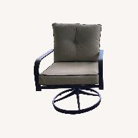 Plantation Key Swivel Club Chair