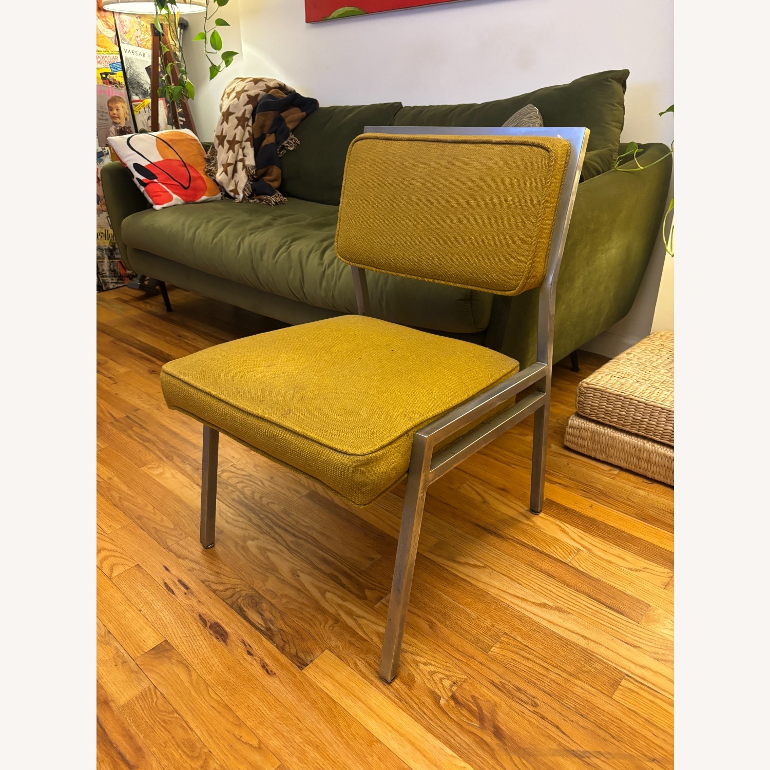 Vintage Moutarde Lounge Chair - image-2