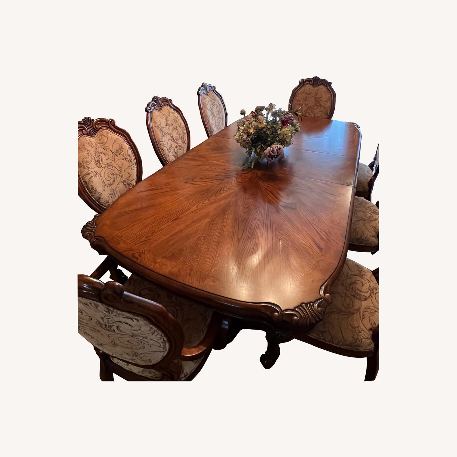 Pulaski Furniture Dining Roomm Set, Table + 8 Chairs - image-0