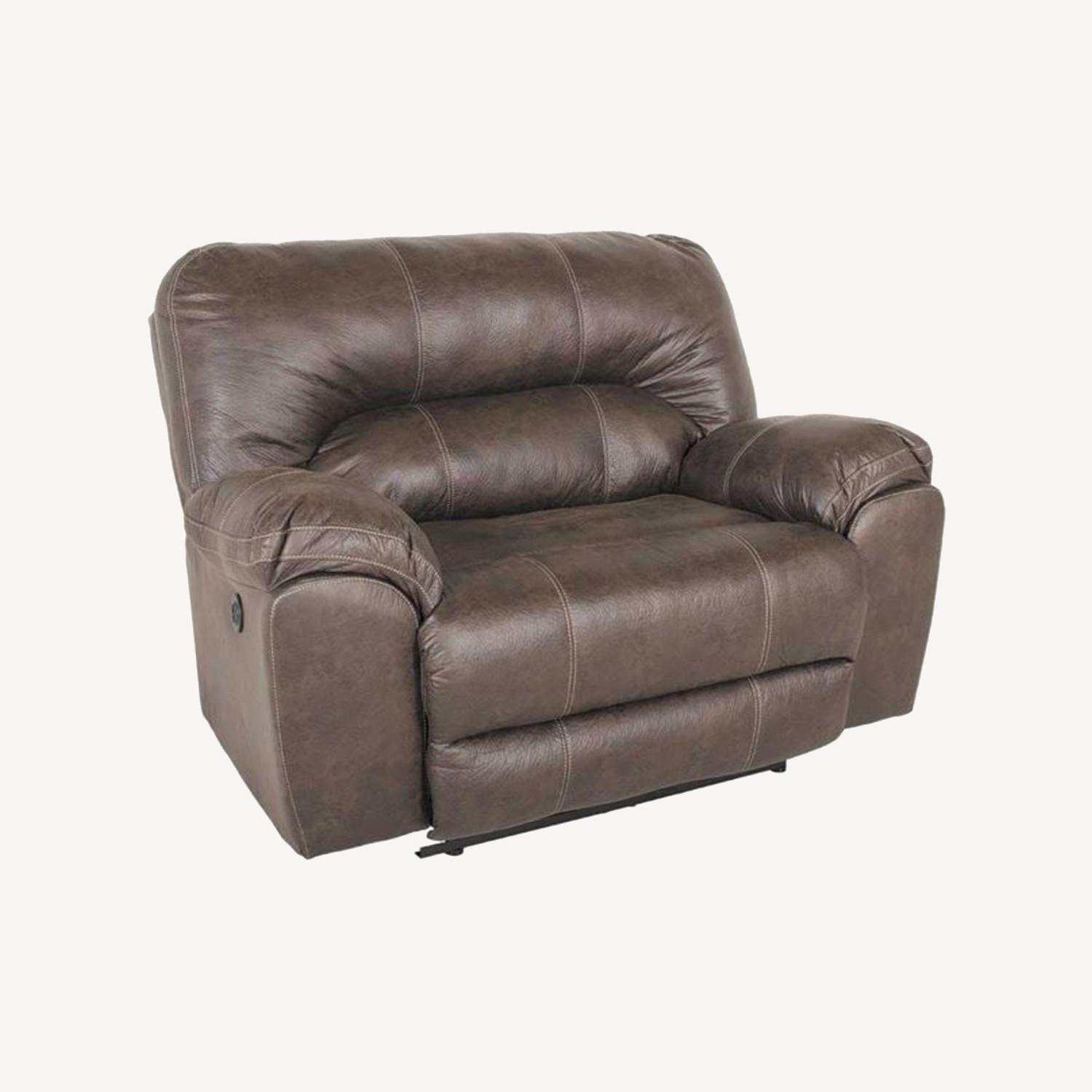 Stallion Brown Snuggle Recliner - image-0