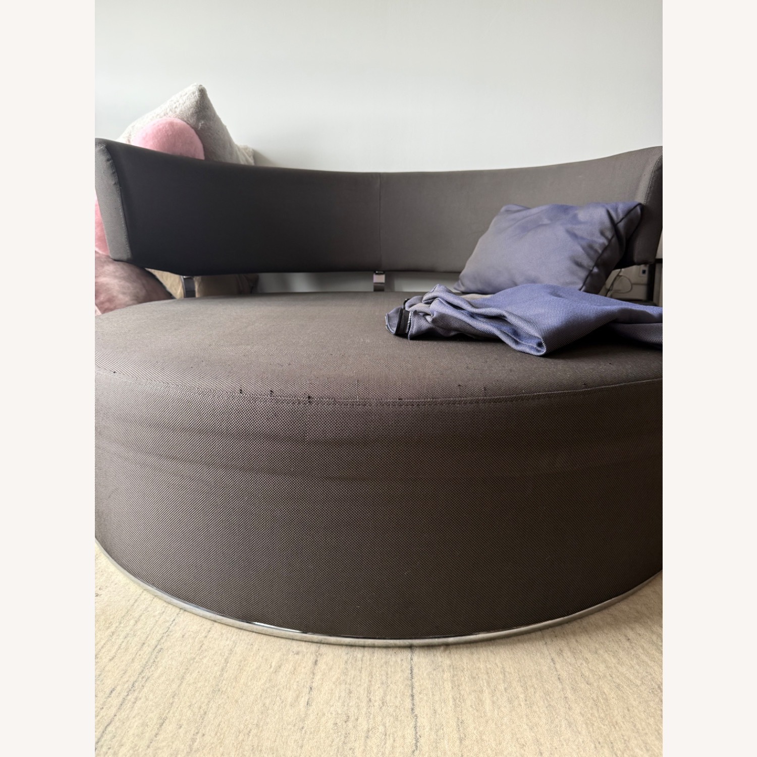 Lazzoni Dark Gray Round Sofa - image-5
